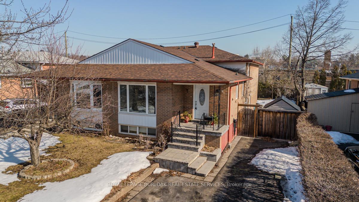 1294 Napier Crescent Oakville Ontario Canada Sale residential Chris Allen,B.A. RE/MAX REALTY ENTERPRISES INC.