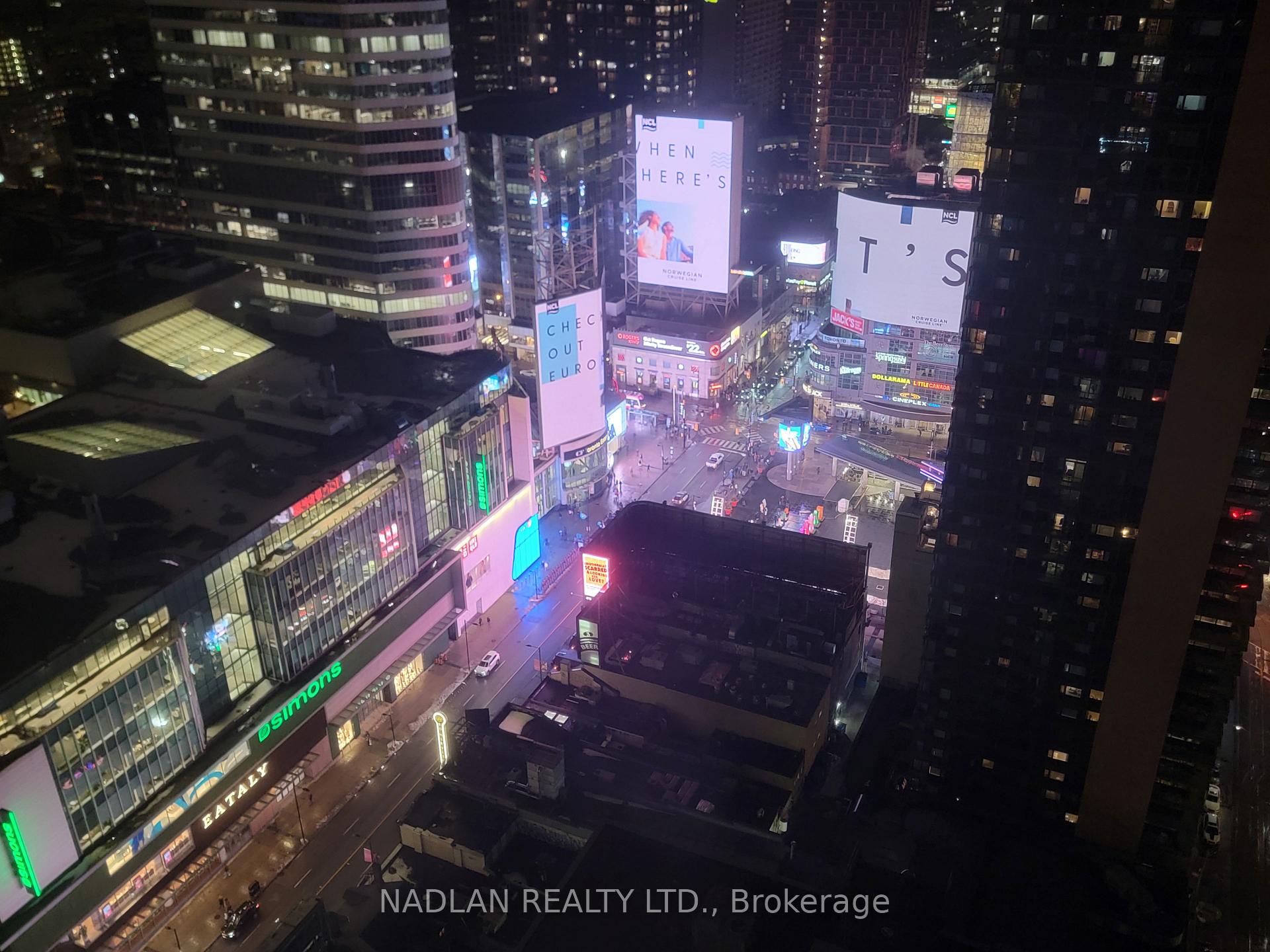 3901 - 210 Victoria Street Toronto Ontario Canada Rent residential Michael Tepper Nadlan realty ltd.