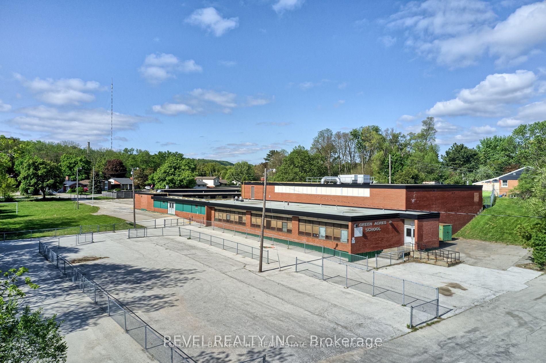 45 Randall Avenue Hamilton Ontario Canada Lease commercial Irene Kelleher Realty Network 100 Inc., Brokerage *