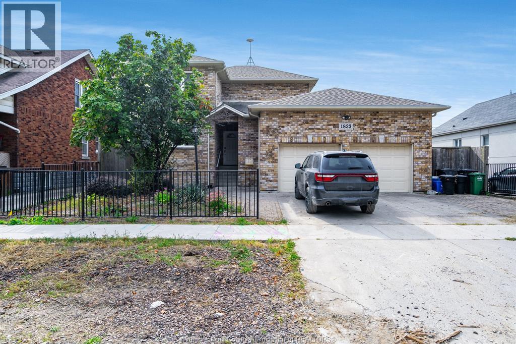 1833 St. Luke Windsor Ontario Canada Sale residential Nevena Malivuk Right at Home Realty, Brokerage*