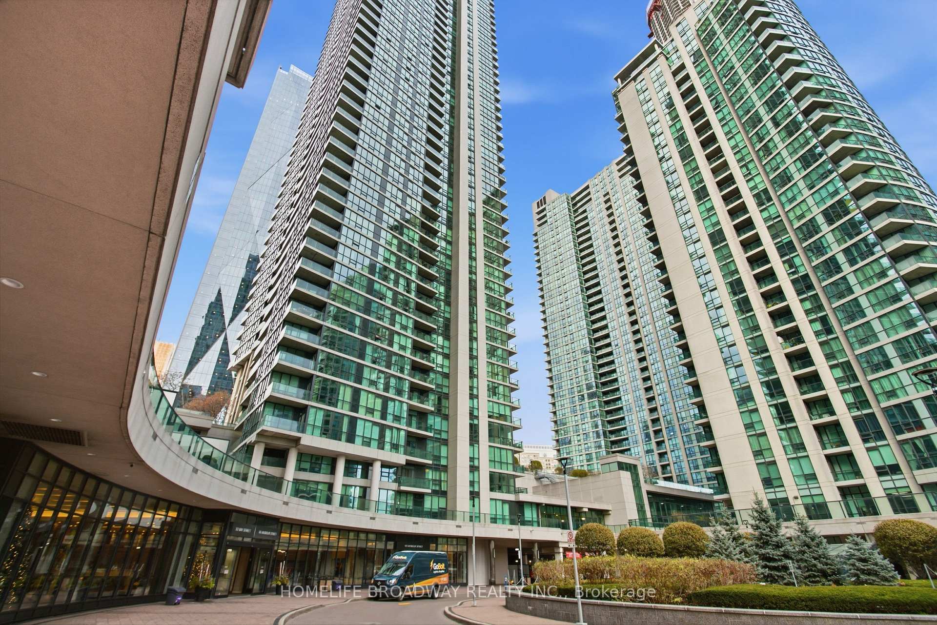 2009 - 18 Harbour Street Toronto Ontario Canada Sale residential   HomeLife Broadway Realty Inc., Brokerage*