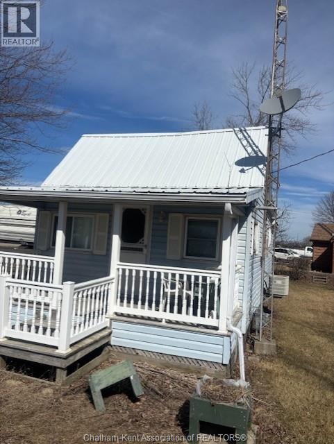 18640 ERIE SHORE DRIVE Erieau Ontario Canada Sale residential   M. C. HOMES REALTY INC BROKERAGE