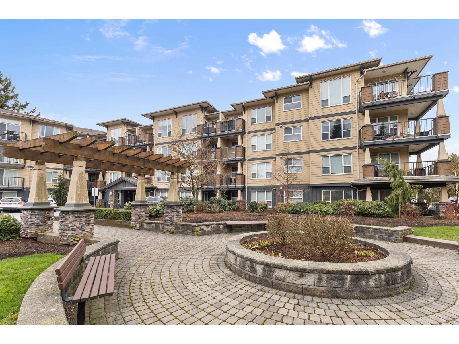 321 2565 CAMPBELL AVENUE Abbotsford British Columbia Canada Sale residential Effie Sachami HOMELIFE ADVANTAGE REALTY LTD,
