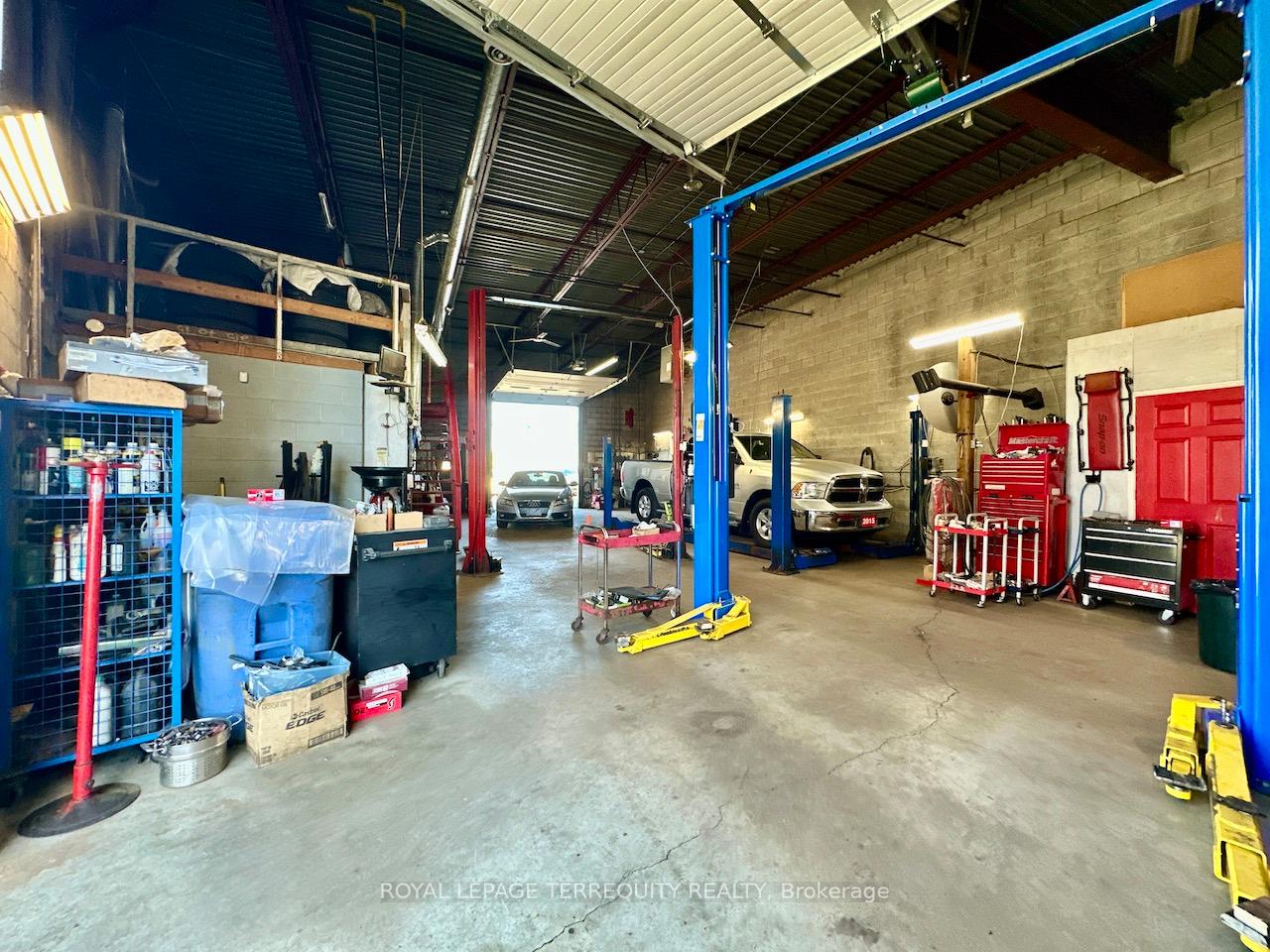 1 - 518 Centennial Road N Toronto Ontario Canada Sale commercial Yuriy Balko Royal LePage Terrequity Realty Brokerage*