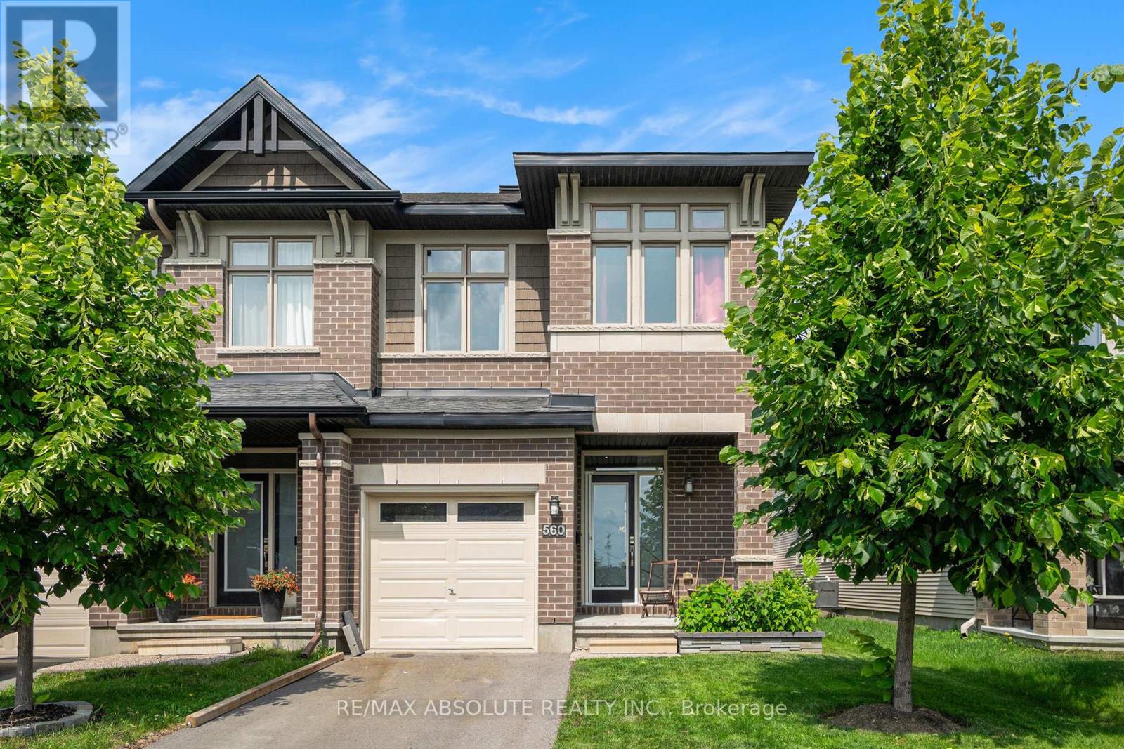 560 Triangle Street Ottawa Ontario Canada Sale residential   Colleen Lyle Real Estate Team