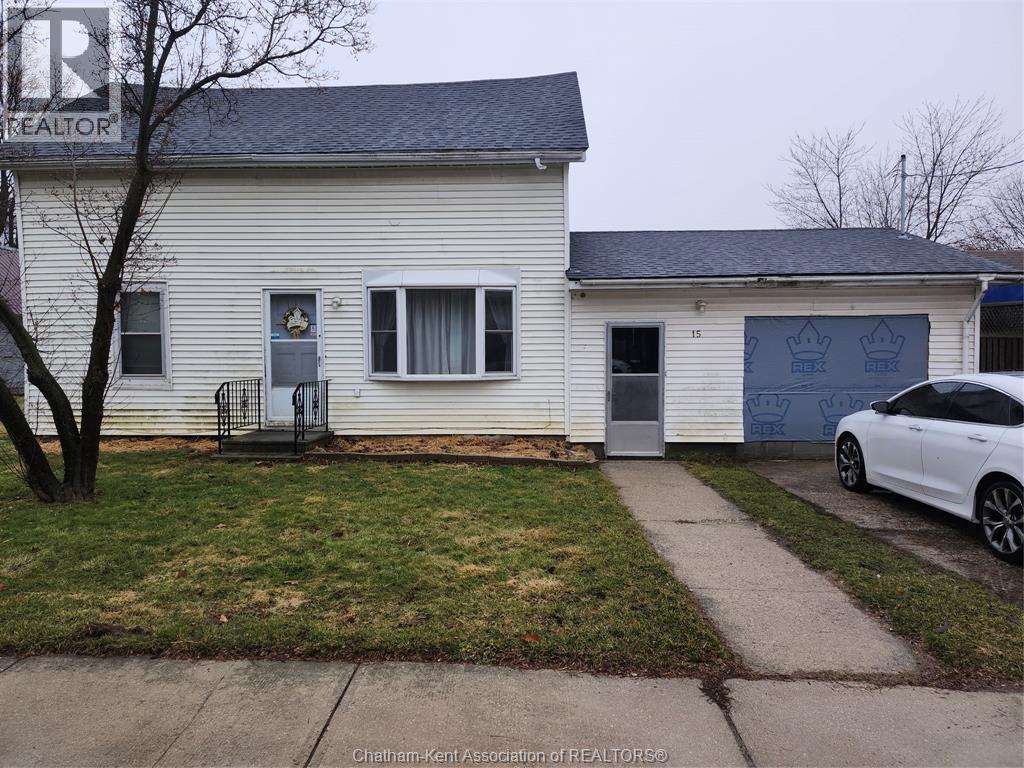 15 ALICE STREET Thamesville Ontario Canada Sale residential   M. C. HOMES REALTY INC BROKERAGE