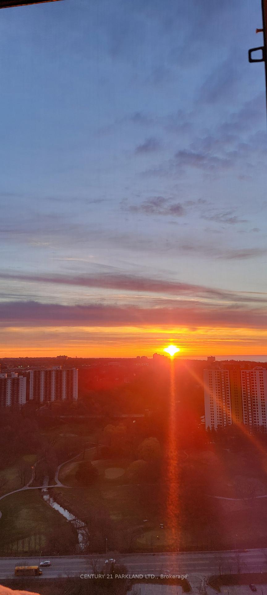 1102 - 3 Massey Square Toronto Ontario Canada Rent residential   Bruce Murray - Real Estate Homeward, Brokerage