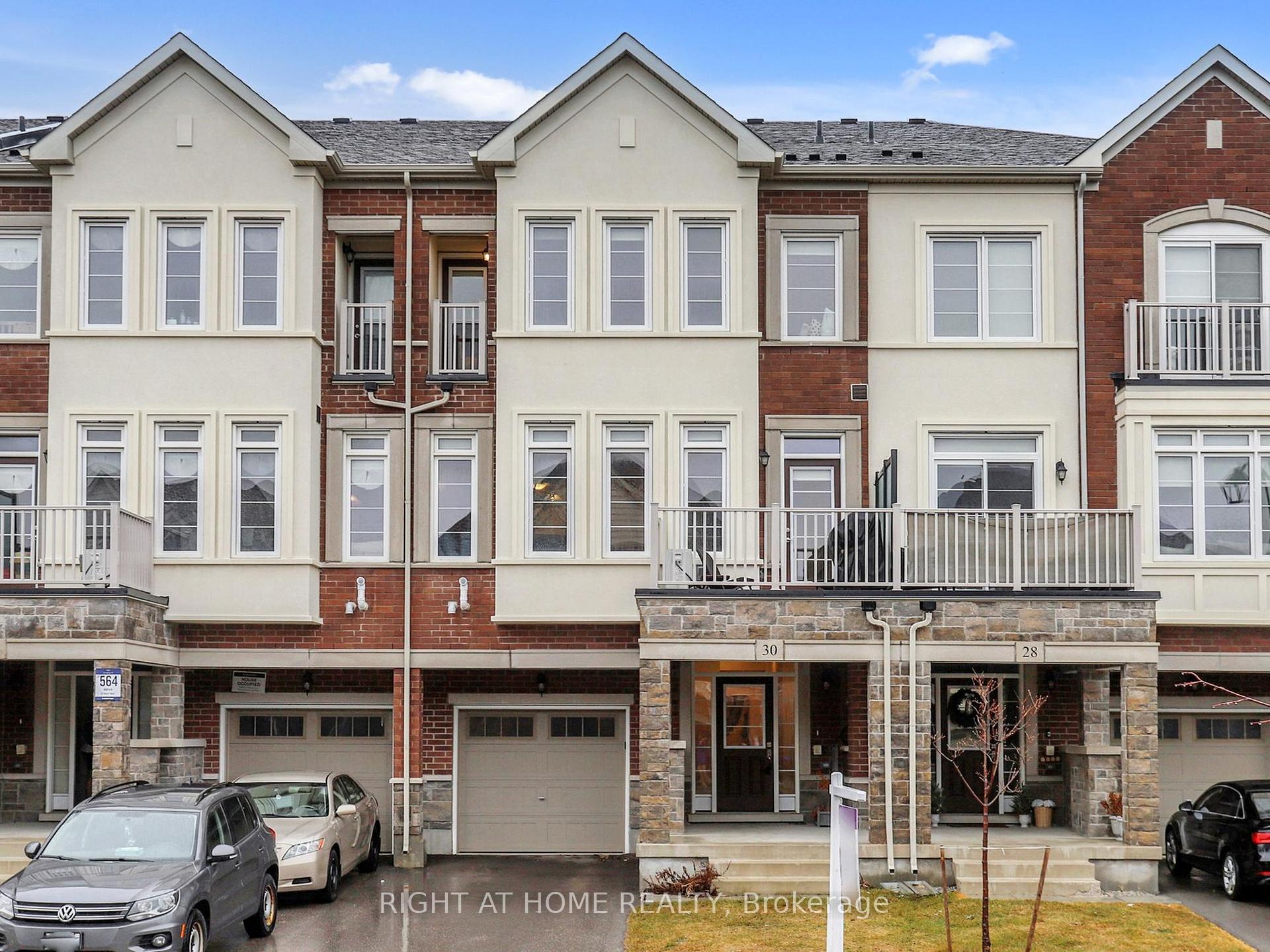 30 Paisley Drive Bradford West Gwillimbury Ontario Canada Sale residential Magdalena Adamczewska Right at Home Realty, Brokerage*