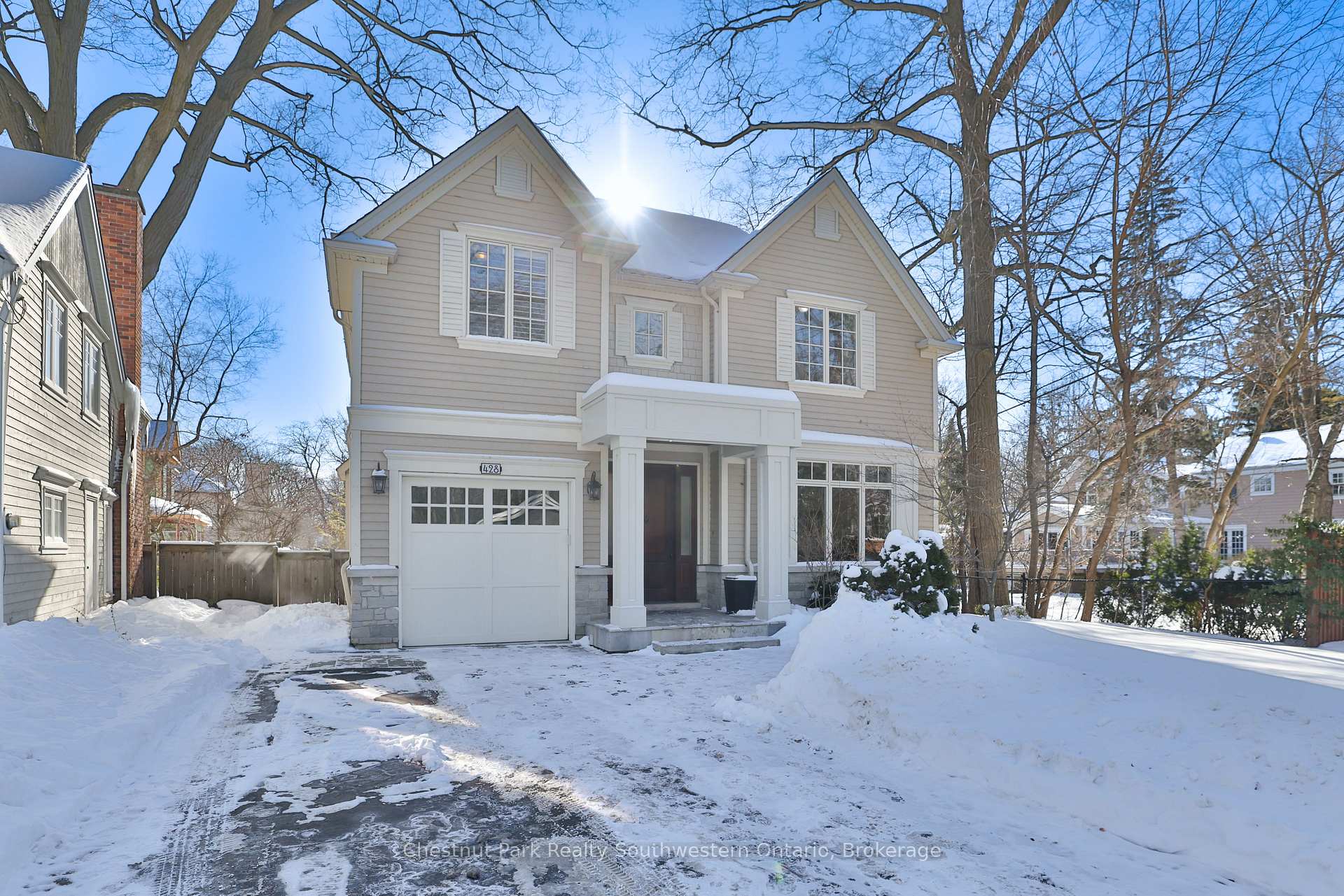428 Sheddon Avenue Oakville Ontario Canada Sale residential Susan Palmer Landmex Realty Inc., Brokerage *