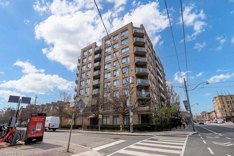 207 - 140 Bathurst Street Toronto Ontario Canada Sale residential Money Sandhu Money Max Realty Ltd.