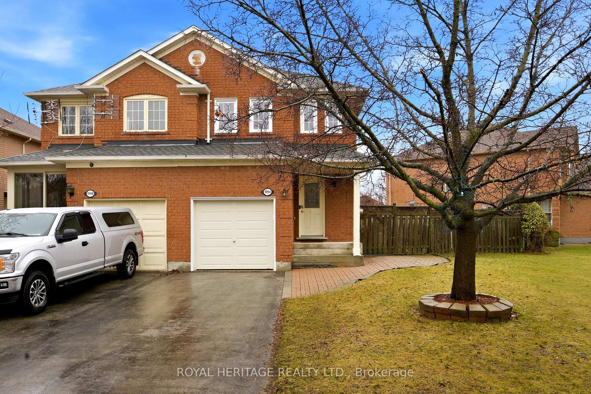 1251 Quest Circle Mississauga Ontario Canada Sale residential Suzanne Jenkins Royal Heritage Realty Ltd., Brokerage*