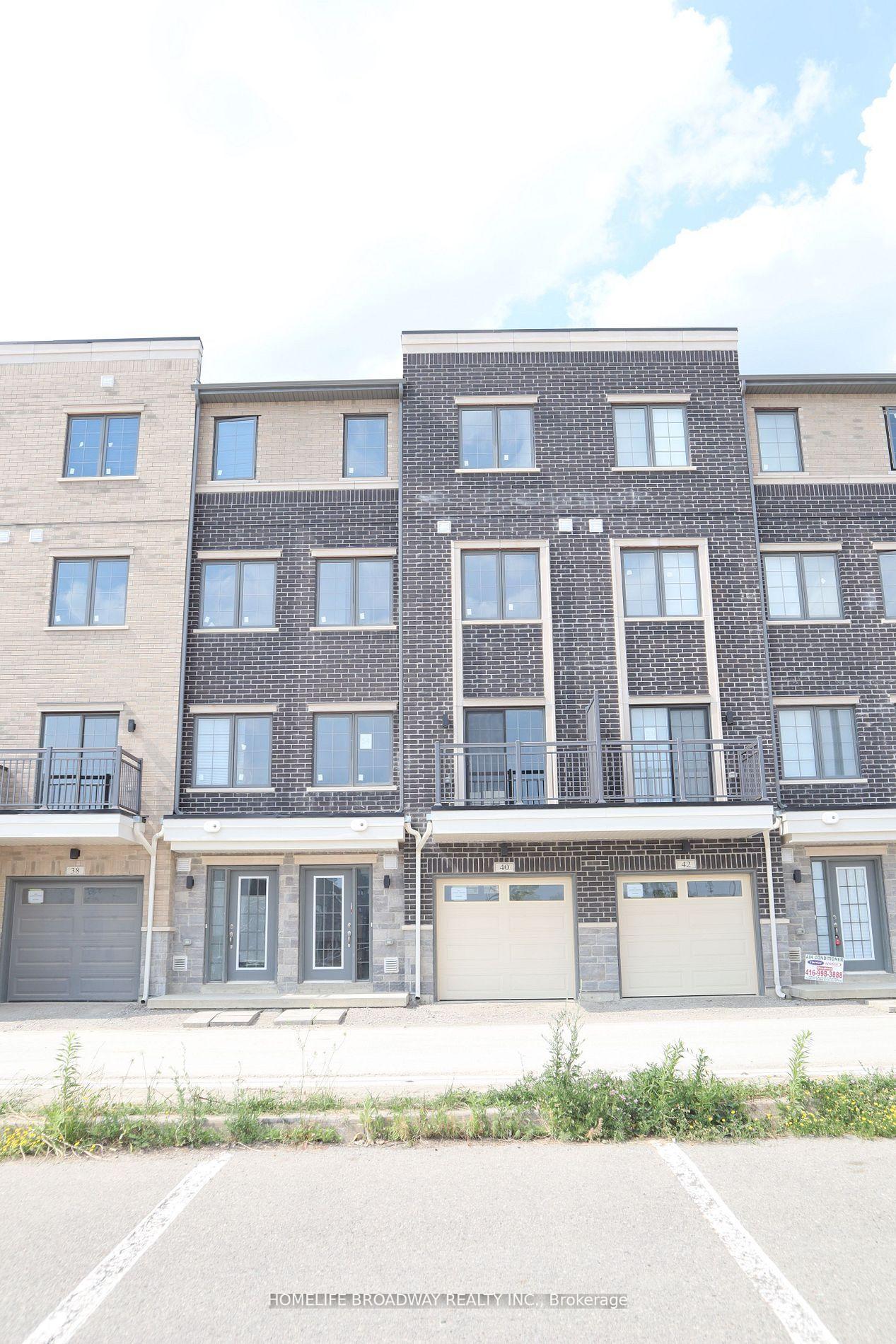 40 Clippers Crescent Whitchurch-Stouffville Ontario Canada Sale residential   HomeLife Broadway Realty Inc., Brokerage*