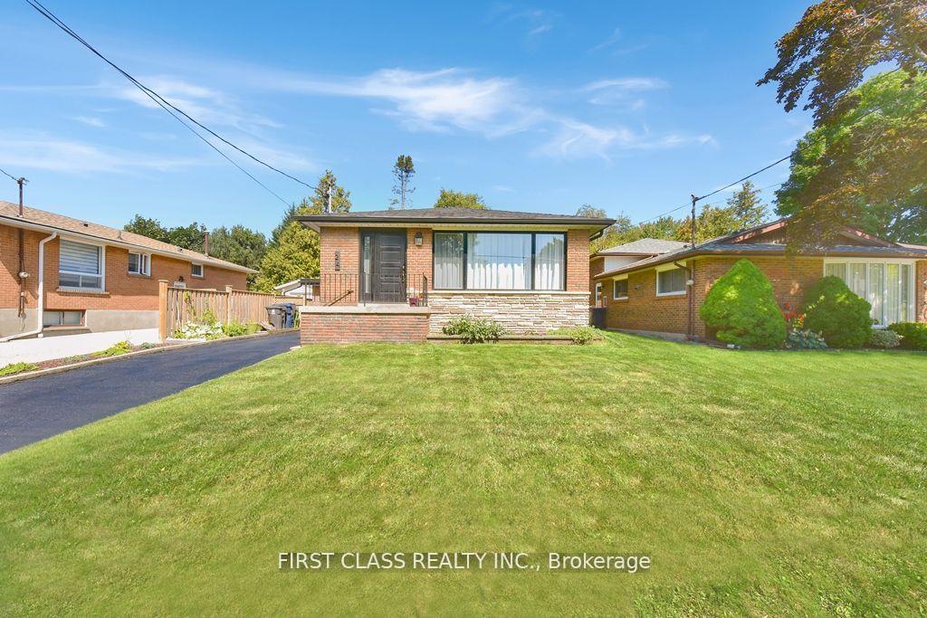 Bsmt - 24 Fintona Avenue Toronto Ontario Canada Rent residential Douglas Hart Bosley Real Estate Ltd., Brokerage *