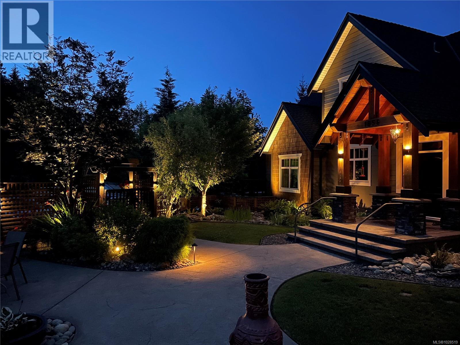 1858 Taylor Walk Qualicum Beach British Columbia Canada Sale residential Lana McCaul Royal LePage Parksville-Qualicum Beach Realty