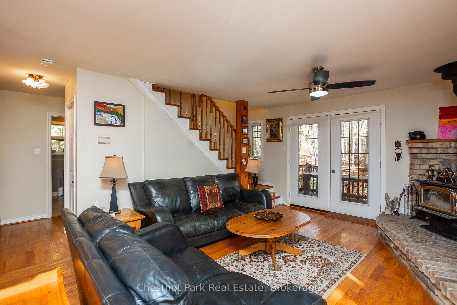 3 Bedroom Single Family Home/House's Image 8