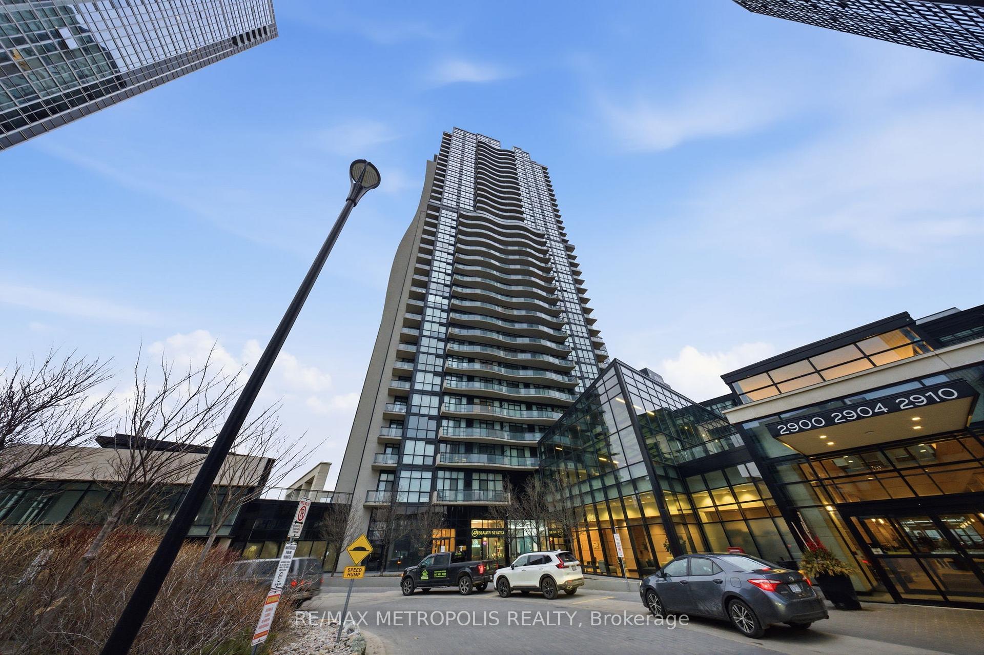 704 - 2900 Highway No. 7 Vaughan Ontario Canada Sale residential Jabed Hossain RE/MAX Metropolis Realty Brokerage*