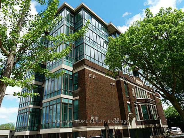 102 - 50 Murray Street W Hamilton Ontario Canada Rent residential Sam Mathew Right at Home Realty, Brokerage*