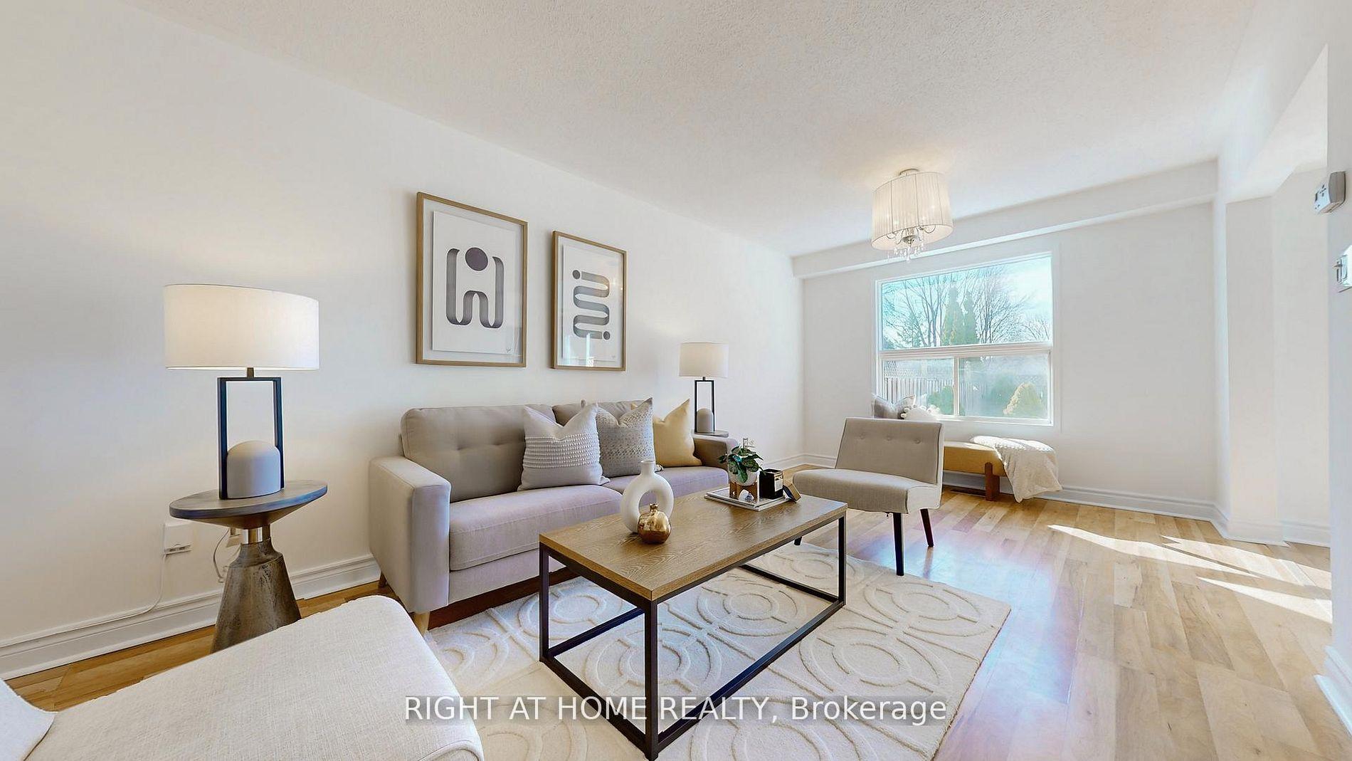 112 Creekwood Crescent Whitby Ontario Canada Sale residential Diloshan Shanmugalingam Right at Home Realty, Brokerage*