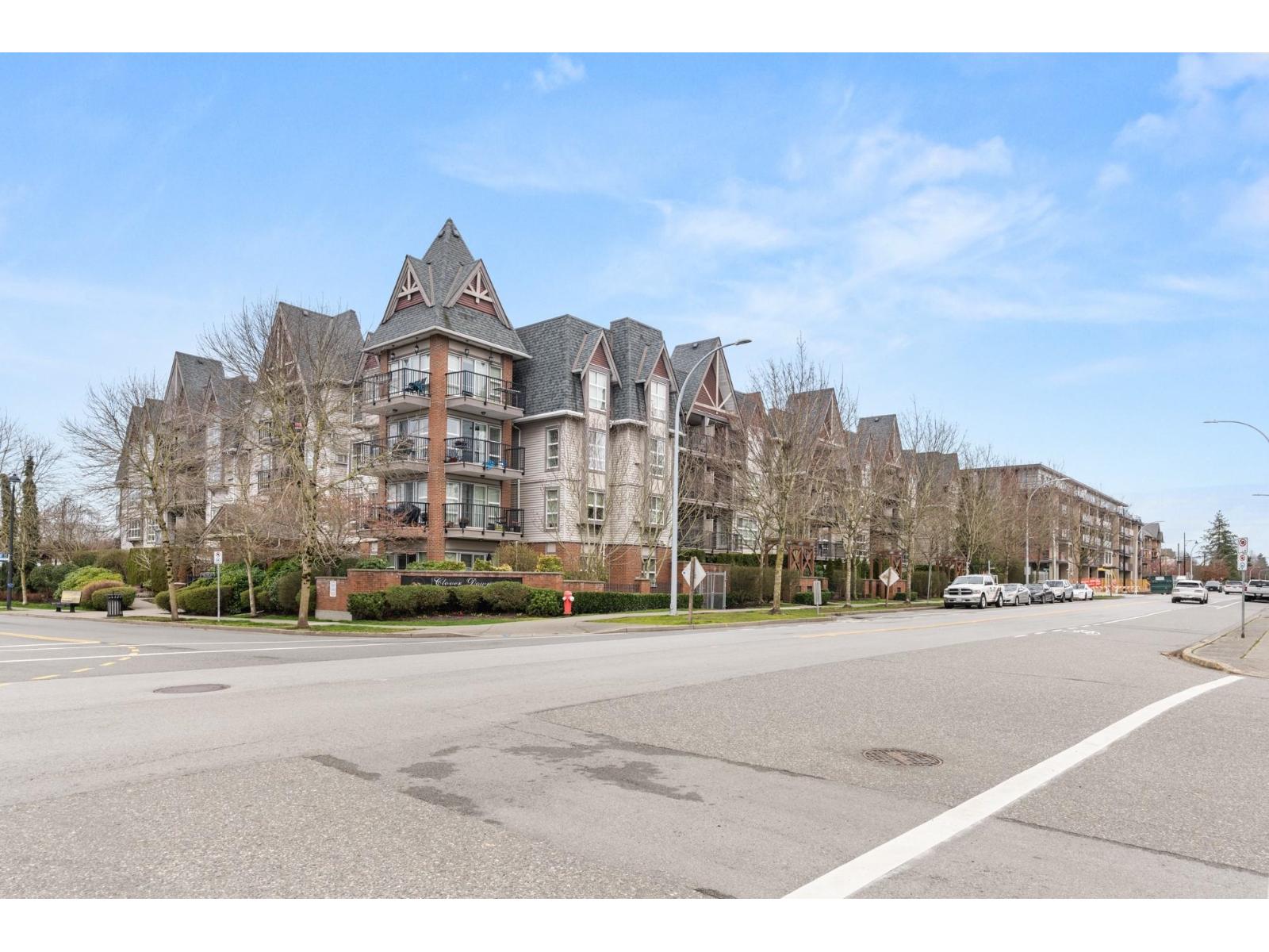 104 17769 57 AVENUE Surrey British Columbia Canada Sale residential Kong Vu HomeLife Benchmark Realty*