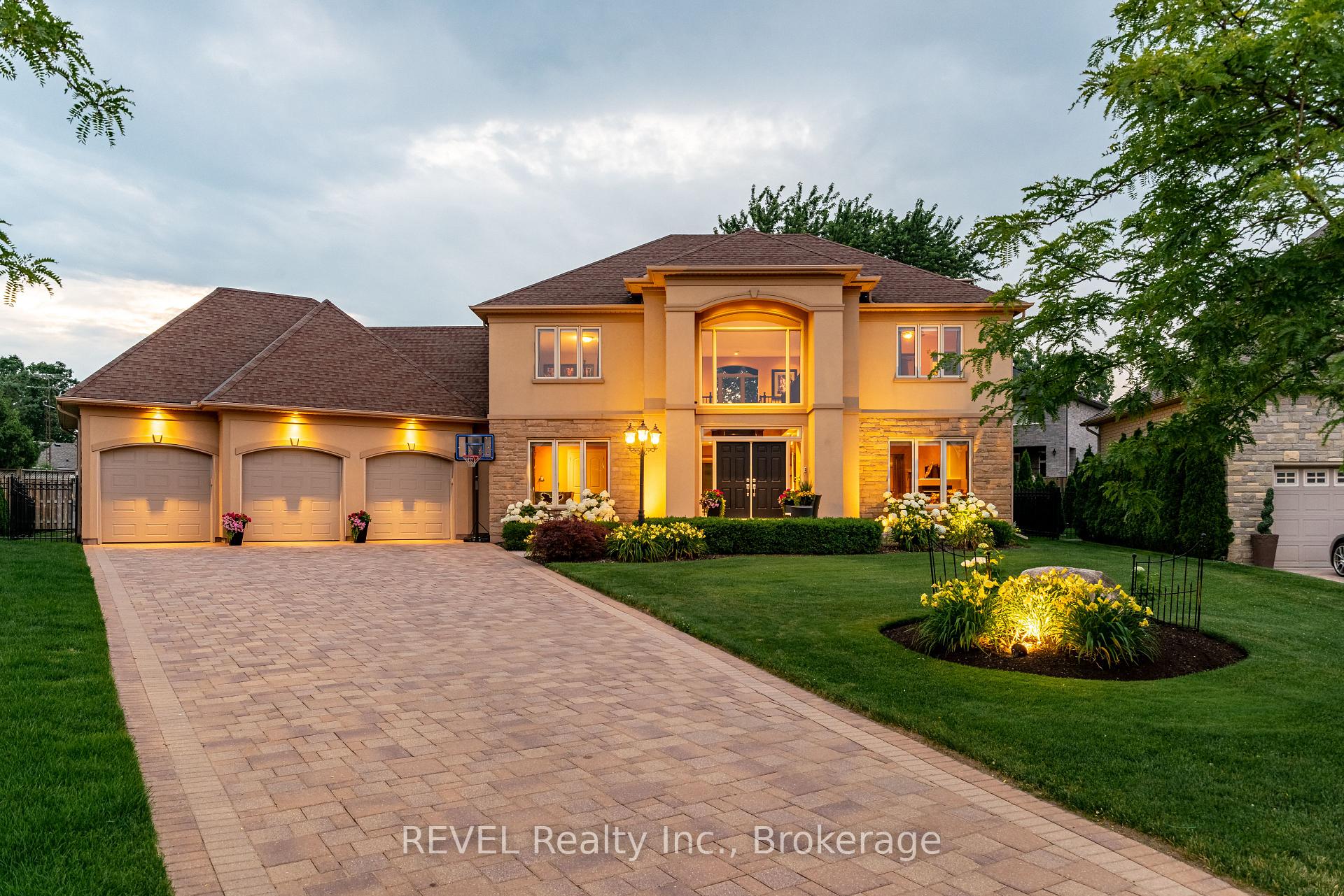 8881 Joseph Court Niagara Falls Ontario Canada Sale residential Ken Lampman COLDWELL BANKER ADVANTAGE REAL ESTATE INC, BROKERAGE*