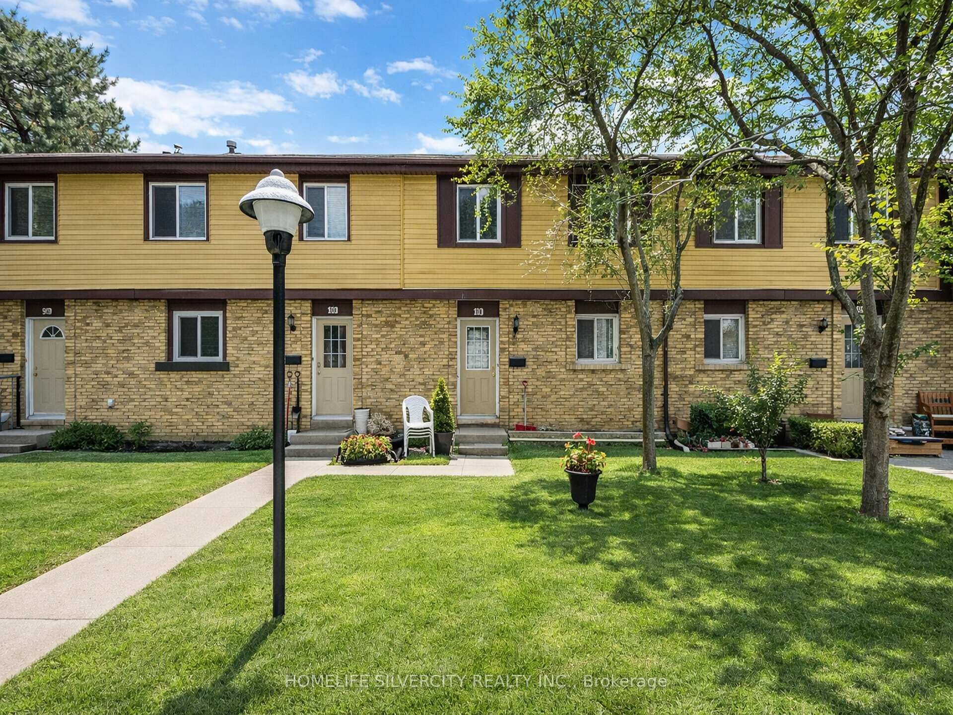 100 - 45 Hansen Road Brampton Ontario Canada Sale residential Harp Grewal HomeLife Silvercity Realty Inc., Brokerage*