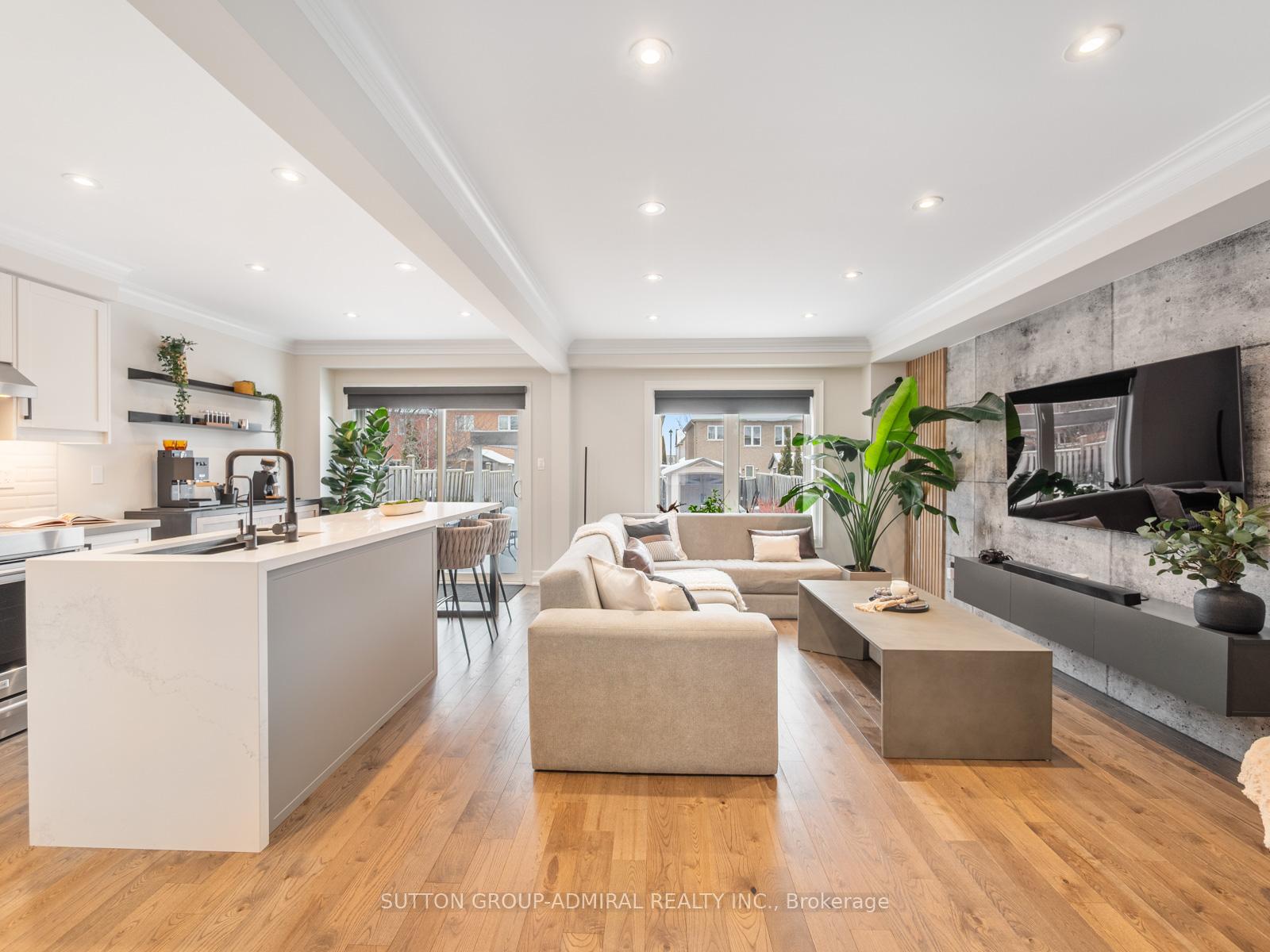 14 Booth Street Bradford West Gwillimbury Ontario Canada Sale residential ZHANA JUREVICH Sutton Group-Admiral Realty Inc., Brokerage *