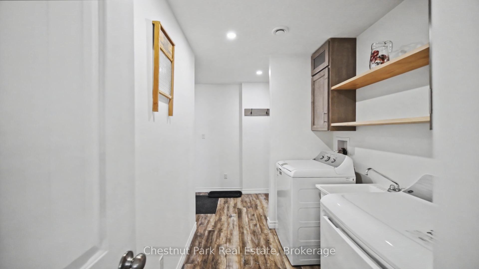 4 Bedroom Single Family Home/House's Image 43