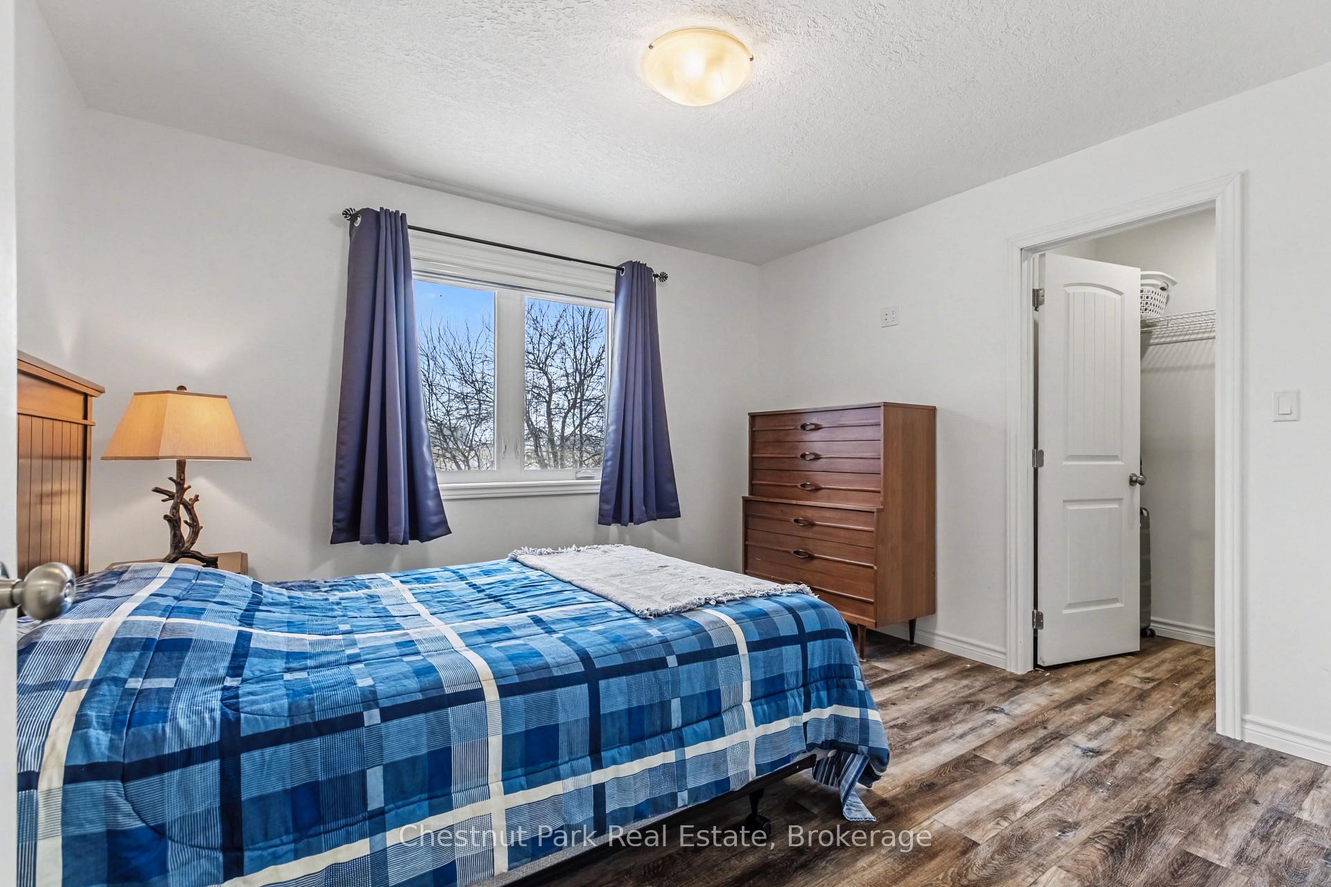 4 Bedroom Single Family Home/House's Image 38