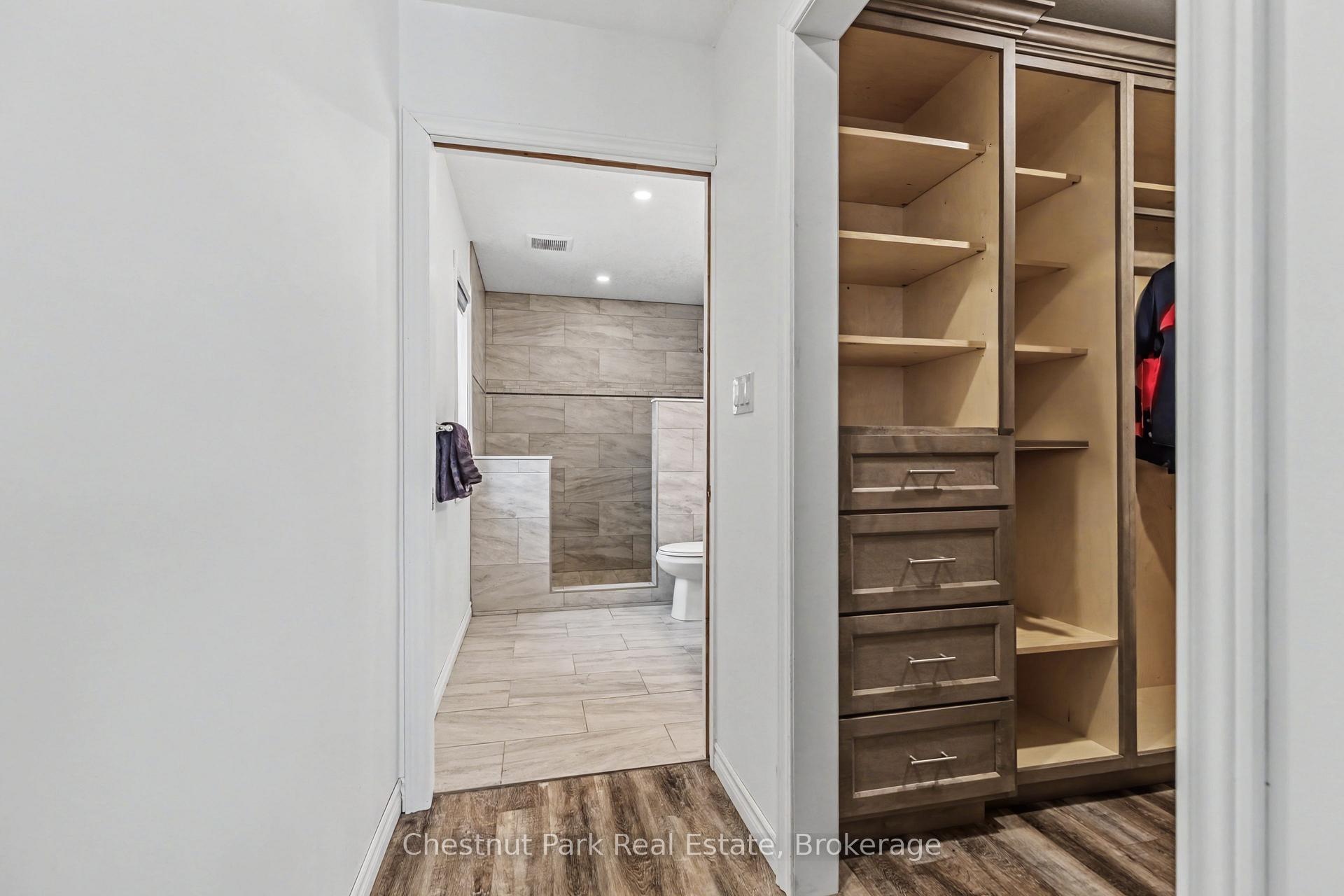 4 Bedroom Single Family Home/House's Image 35