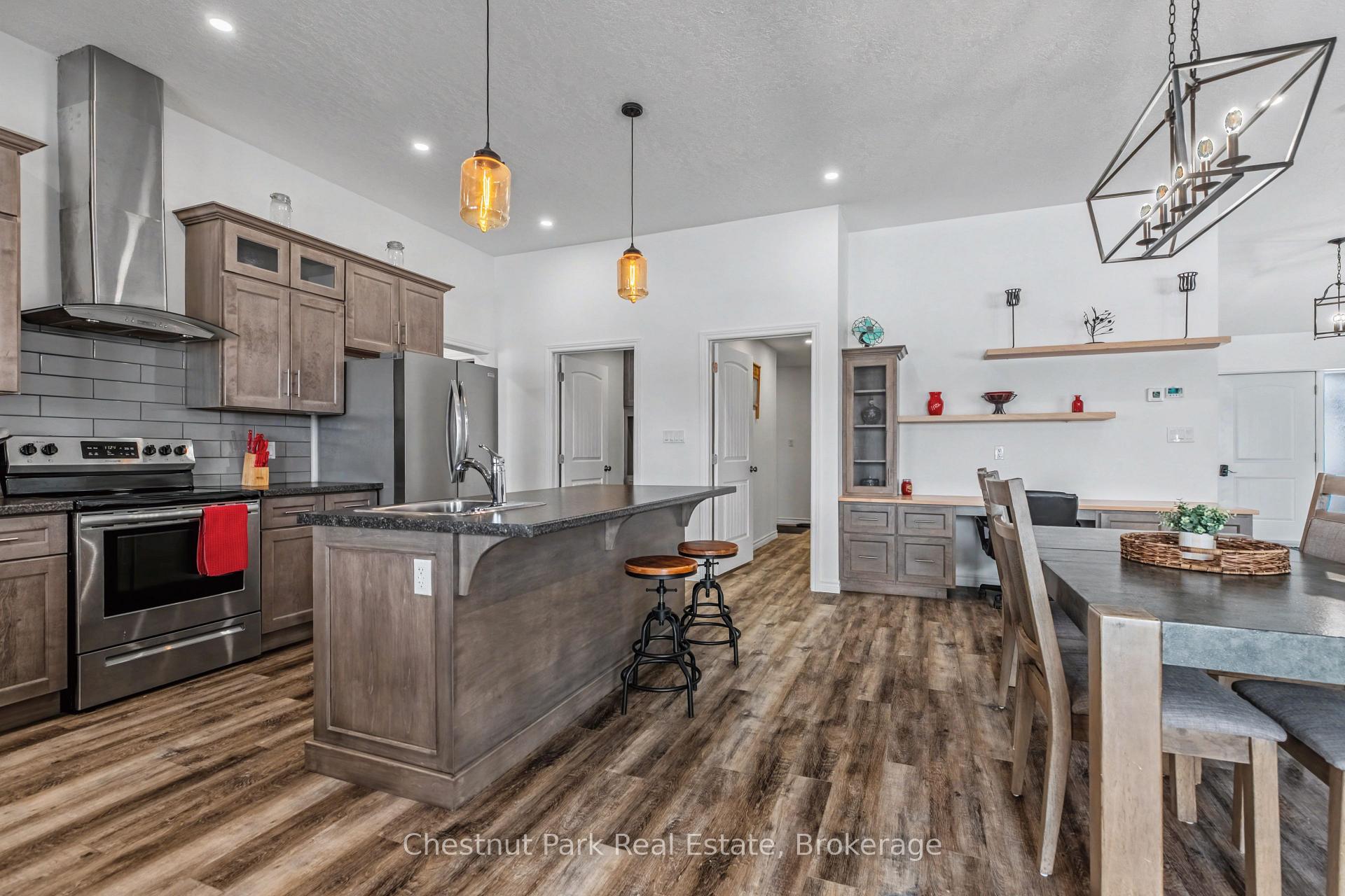 4 Bedroom Single Family Home/House's Image 25