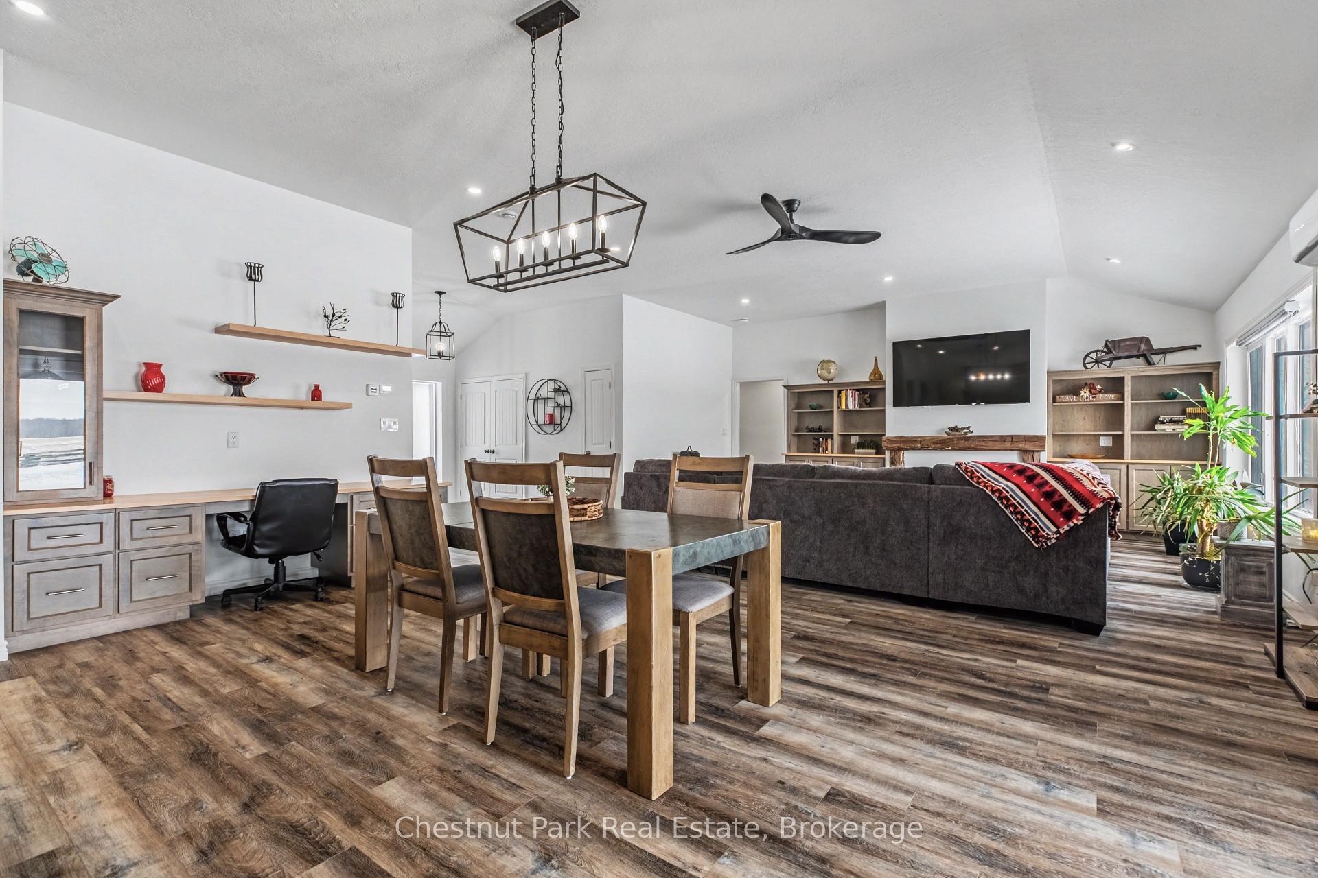 4 Bedroom Single Family Home/House's Image 22