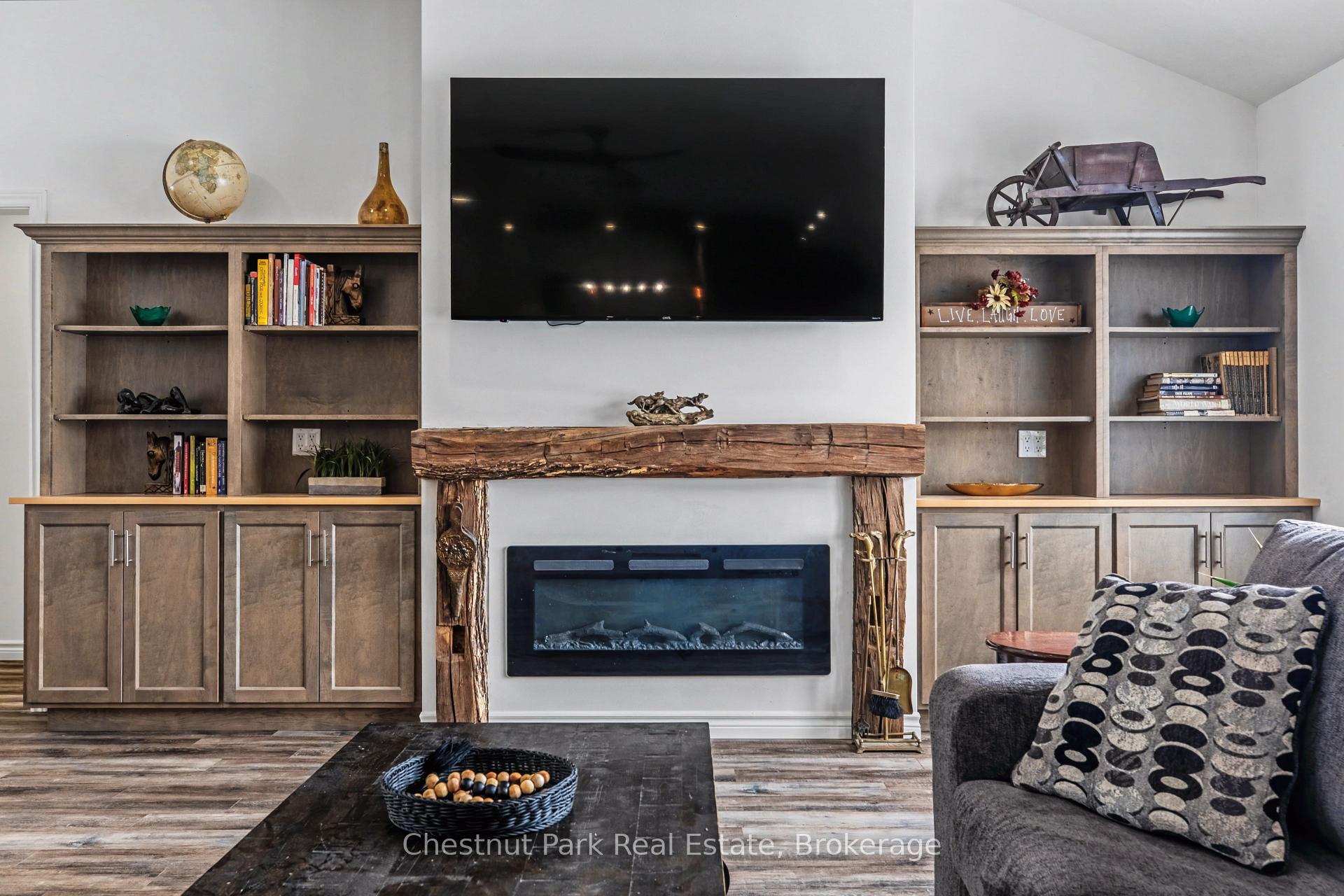 4 Bedroom Single Family Home/House's Image 16