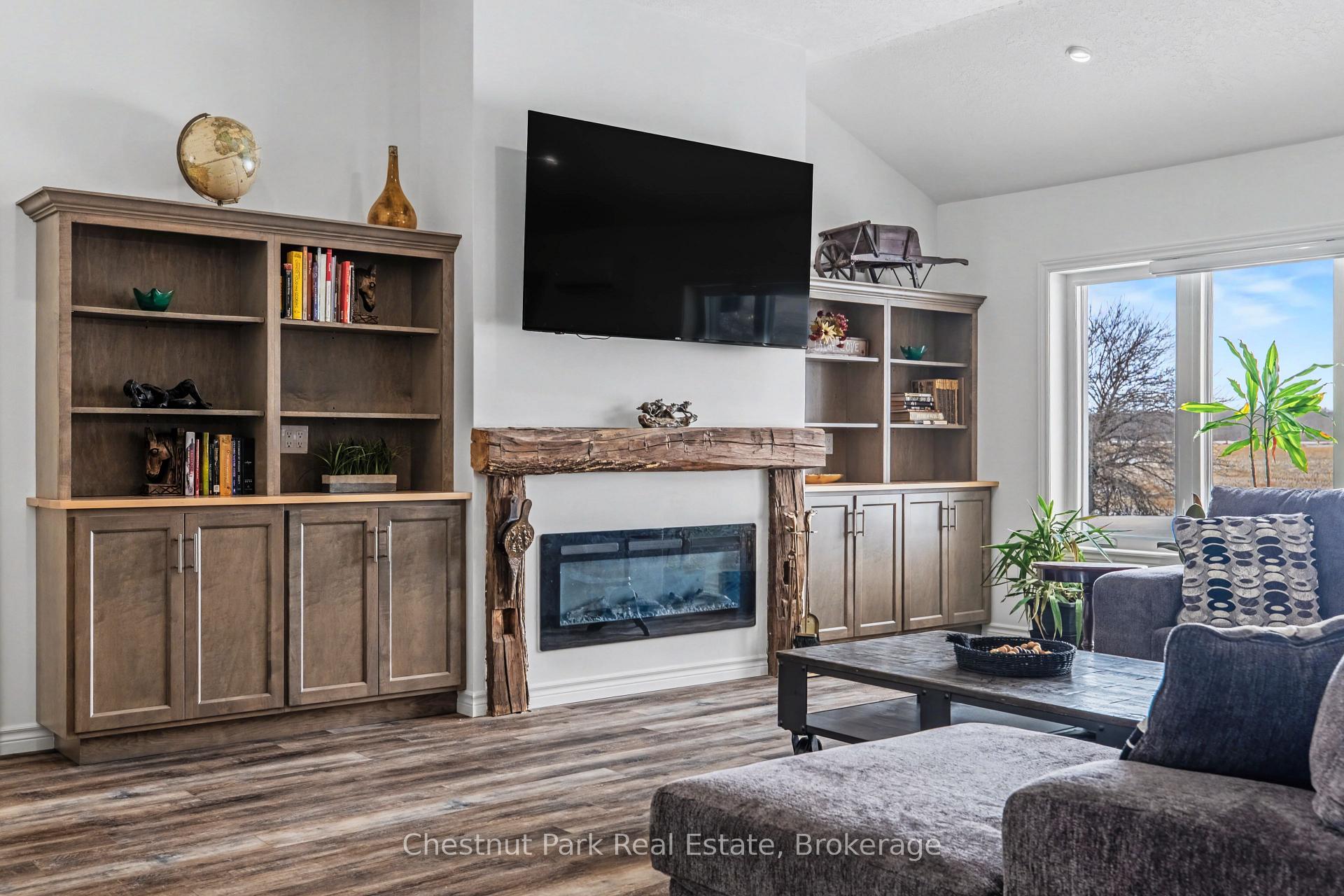 4 Bedroom Single Family Home/House's Image 15