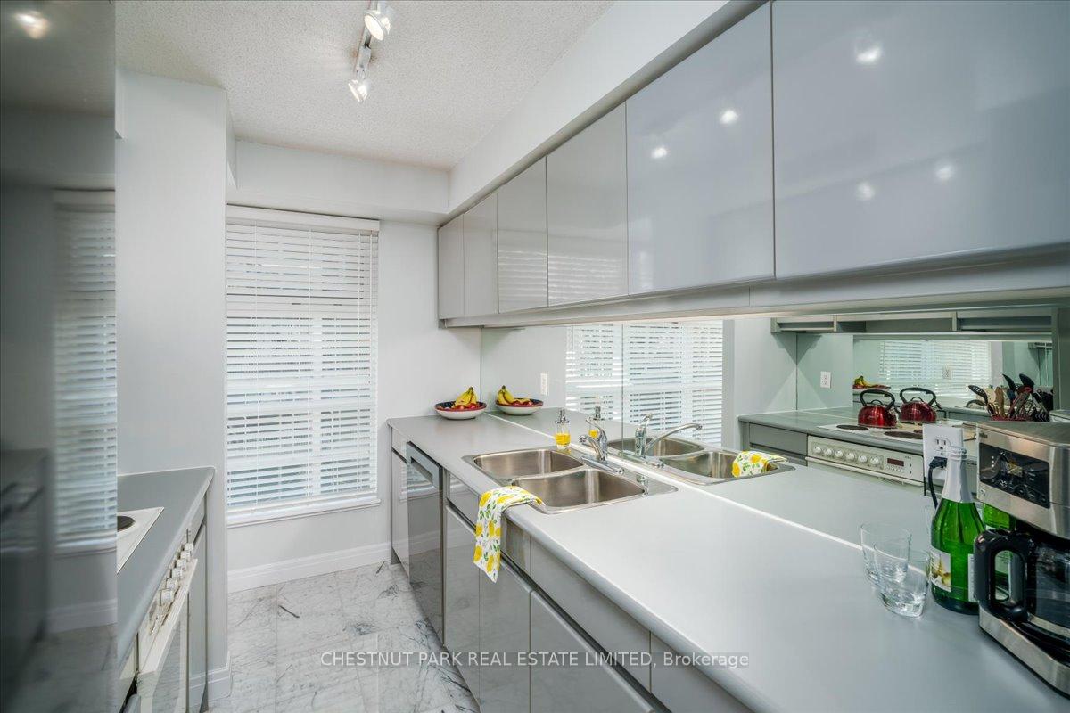 2 Bedroom Apartment/Flat's Image 8