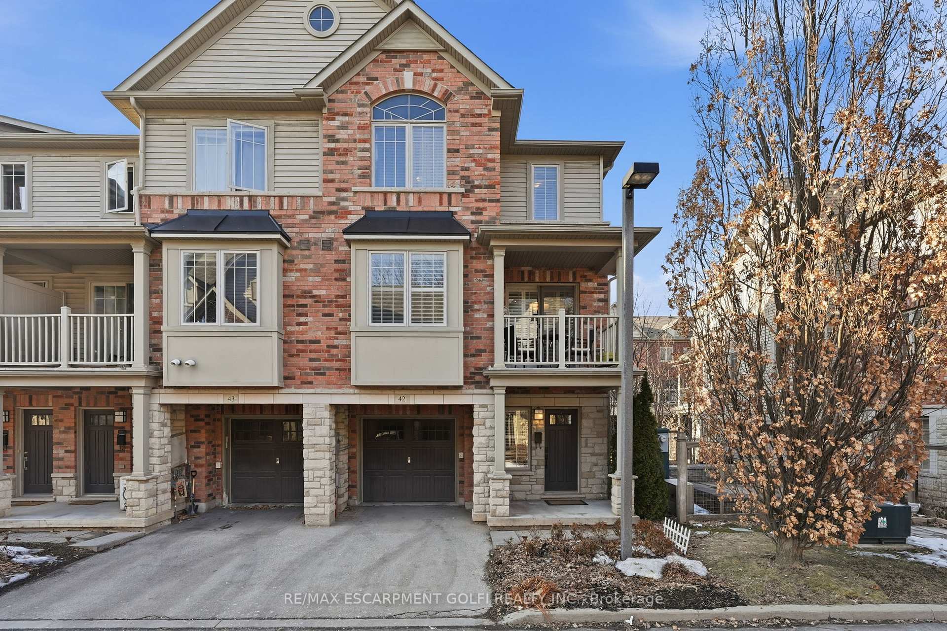 42 - 362 Plains Road E Burlington Ontario Canada Sale residential Todor Todorov Right at Home Realty, Brokerage*