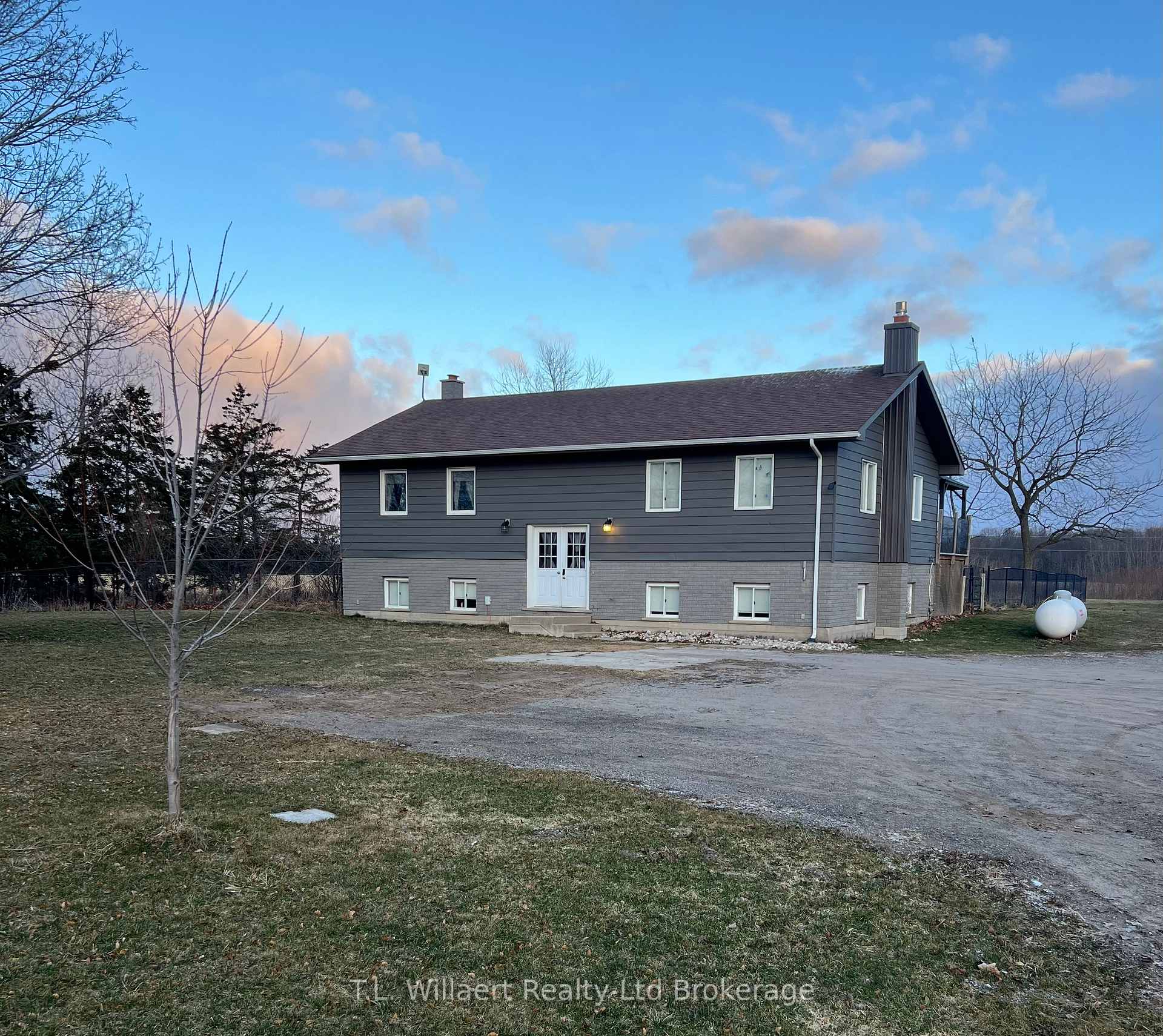 25130 Argyle Line West Elgin Ontario Canada Sale residential   T.L. WILLAERT REALTY LTD. BROKERAGE*