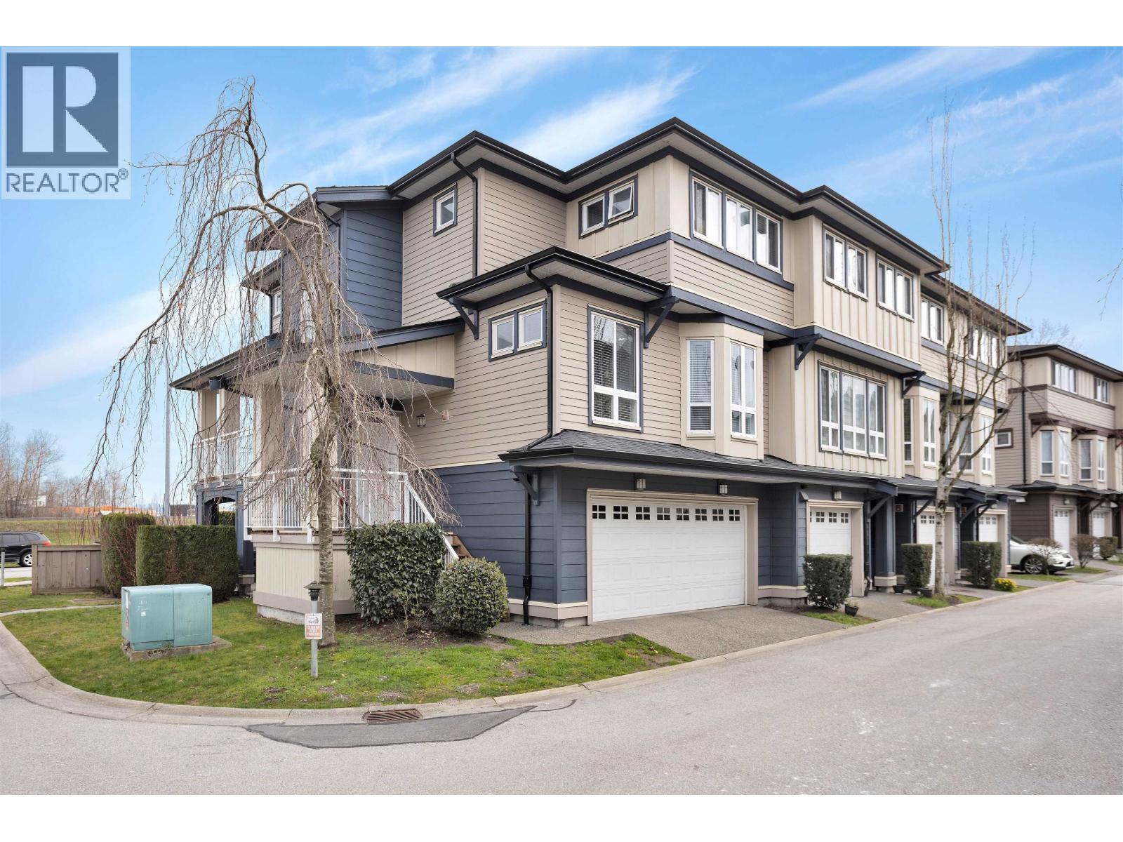 23 160 PEMBINA STREET New Westminster British Columbia Canada Sale residential ARNOLD CABIGON Team 3000 Realty Ltd.