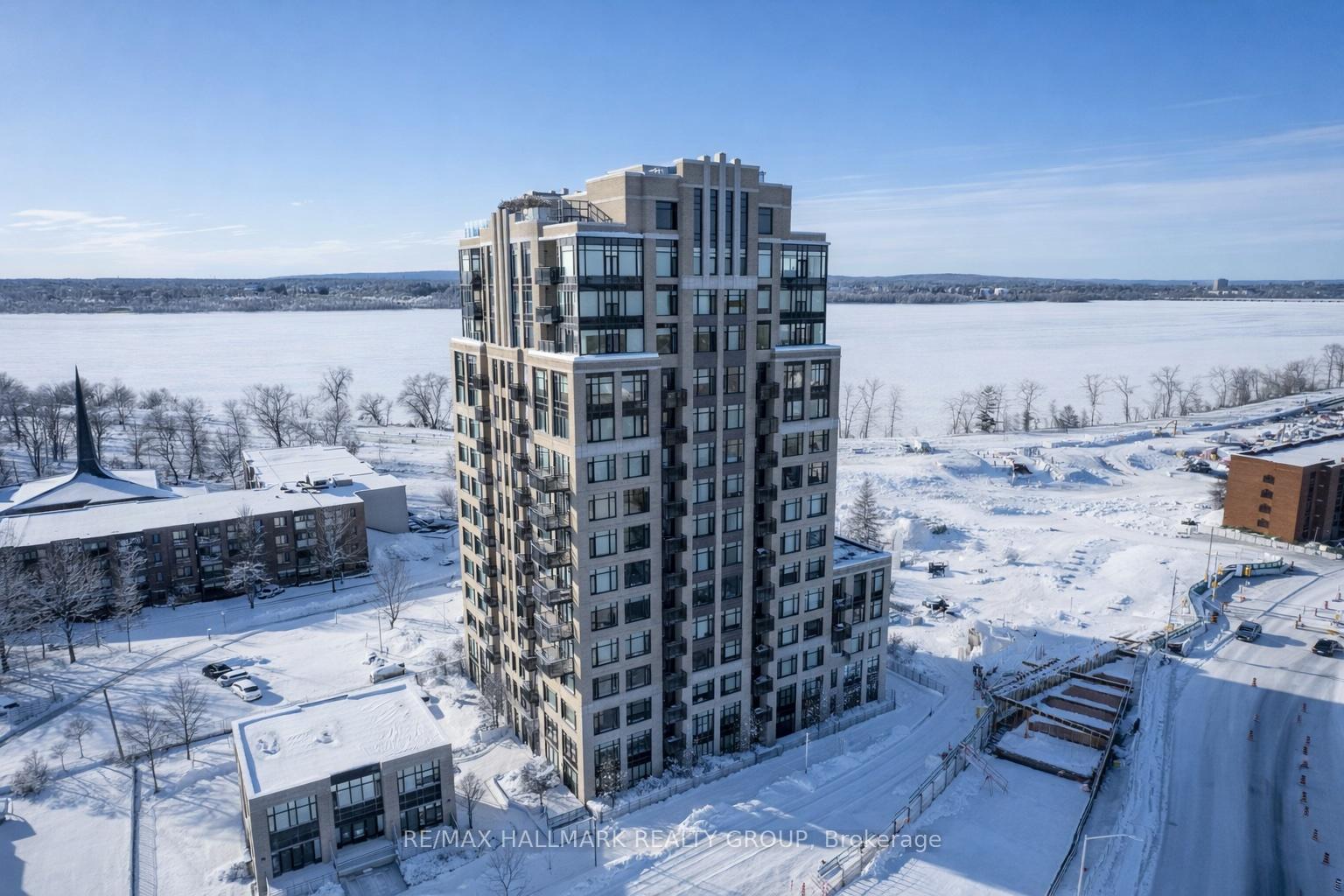 302 - 75 Cleary Avenue Ottawa Ontario Canada Sale residential   Royal LePage Performance Realty, Brokerage *