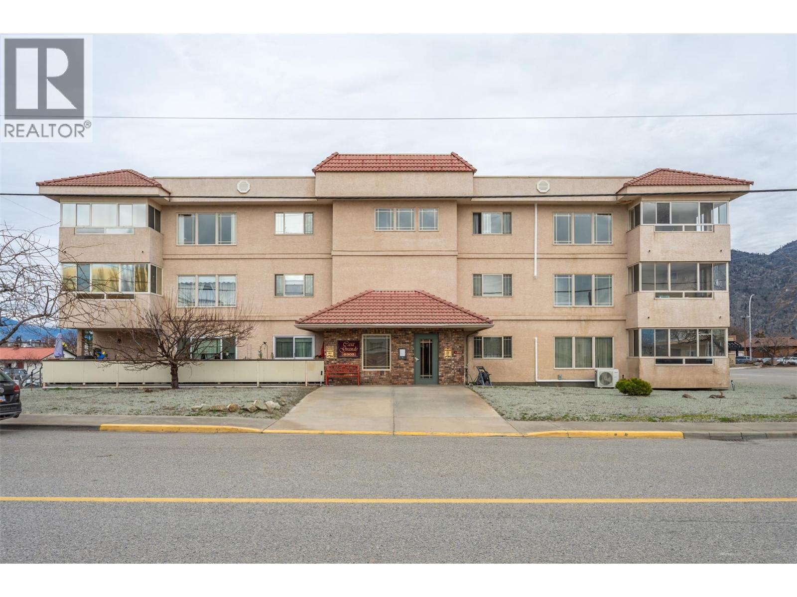 8302 68 Avenue Unit# 301 Osoyoos British Columbia Canada Sale residential Steve Daschuk Fair Realty