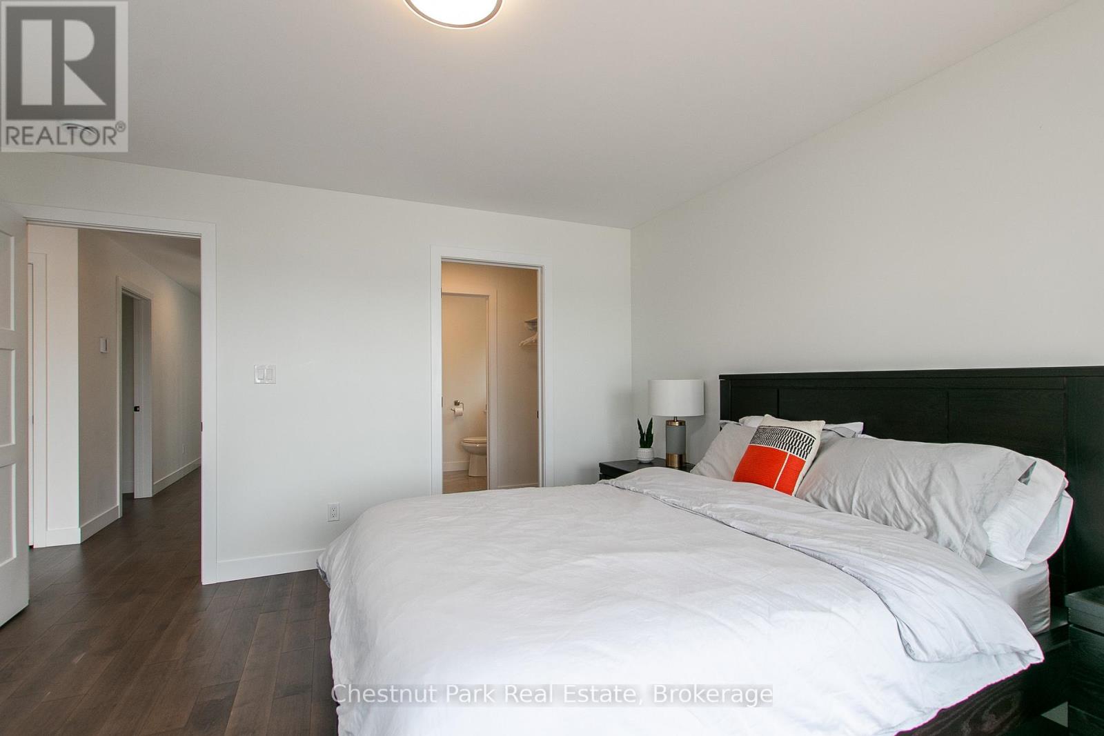 3 Bedroom Single Family Home/House's Image 39