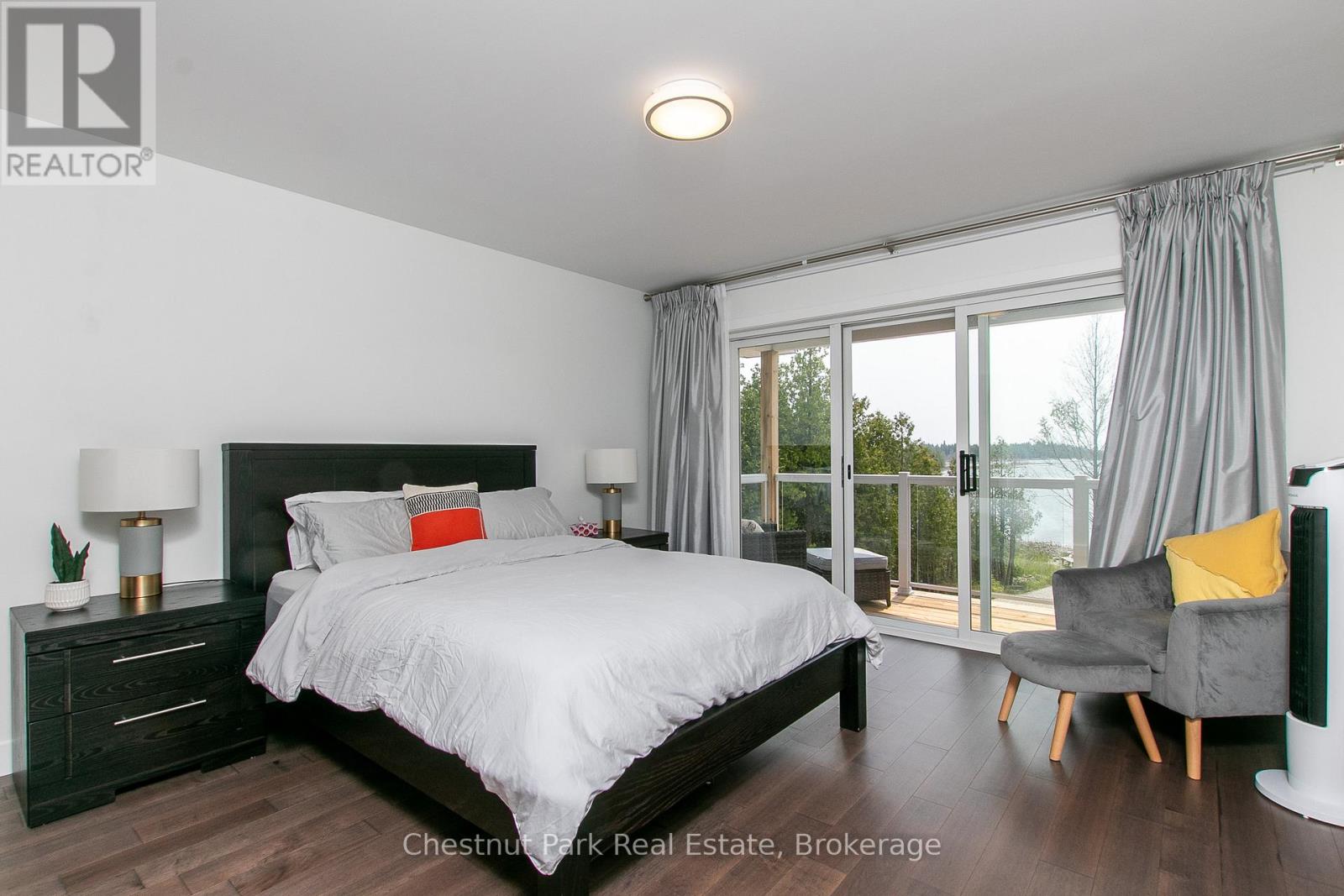 3 Bedroom Single Family Home/House's Image 38
