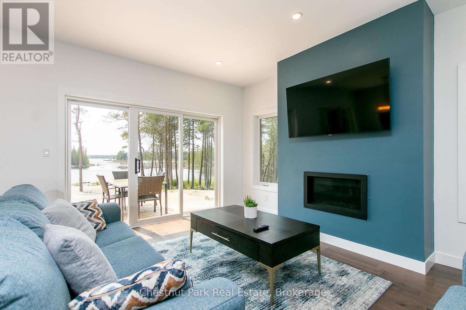 3 Bedroom Single Family Home/House's Image 28