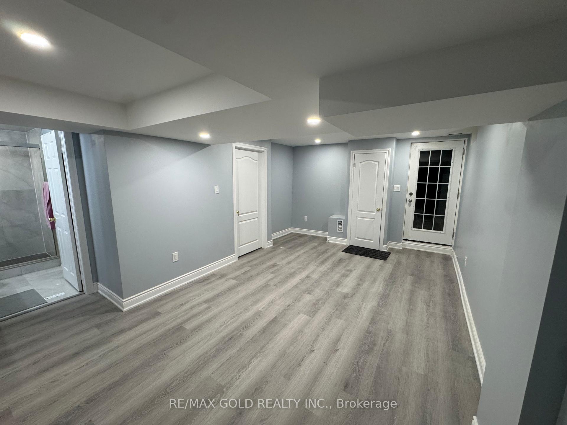 17 Capistro Street Brampton Ontario Canada Rent residential Rocky Saini RE/MAX GOLD REALTY INC., BROKERAGE*