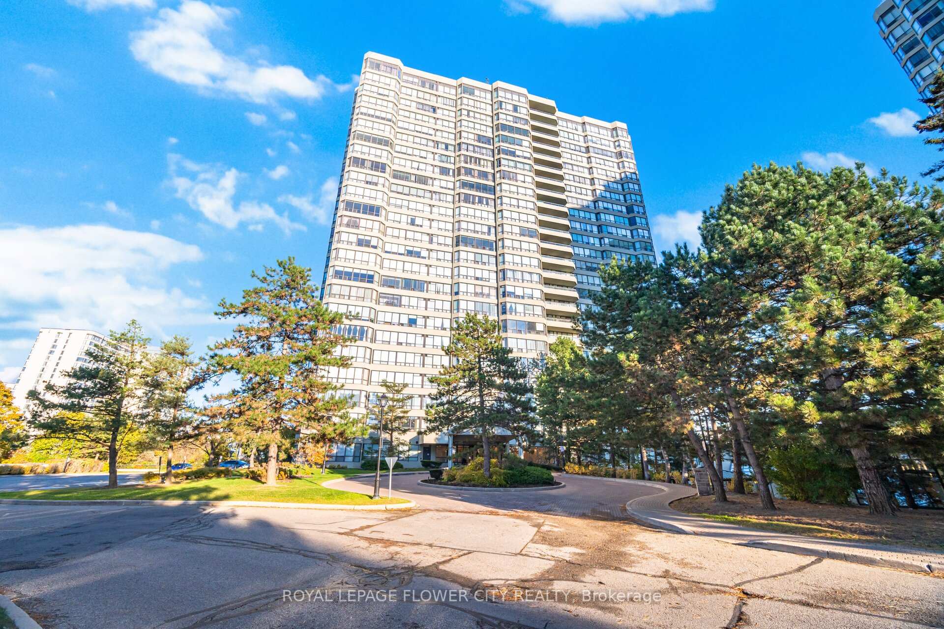 2103 - 22 Hanover Road Brampton Ontario Canada Sale residential HR REAL ESTATE Royal LePage Flower City Realty Inc., Brokerage*