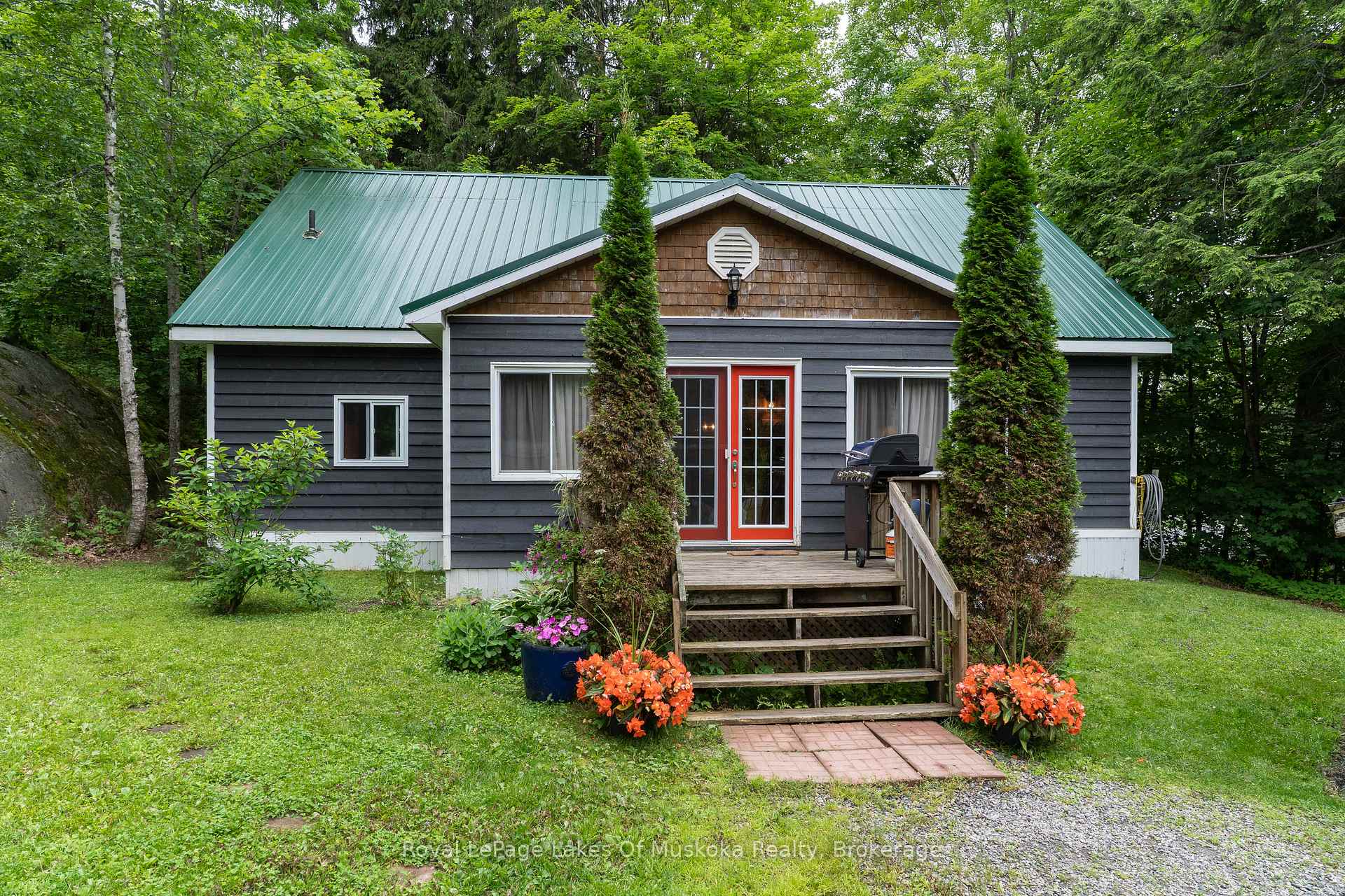 2709 Muskoka District 118 Road W Muskoka Lakes Ontario Canada Sale residential John Bowen, CET, SREA Realty Executives Plus Ltd. Brokerage*