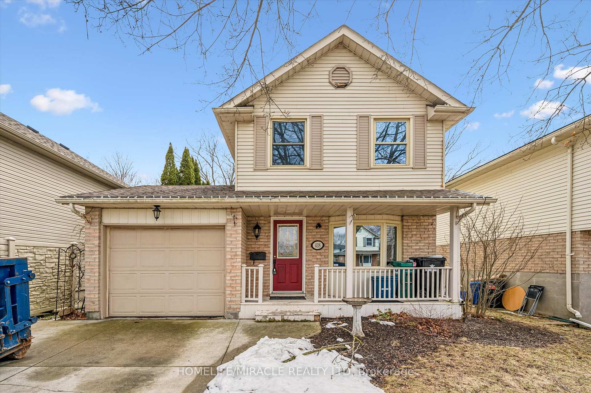 418 Woods Lane Cambridge Ontario Canada Sale residential John Moniz RE/MAX Real Estate Centre Inc., Brokerage*