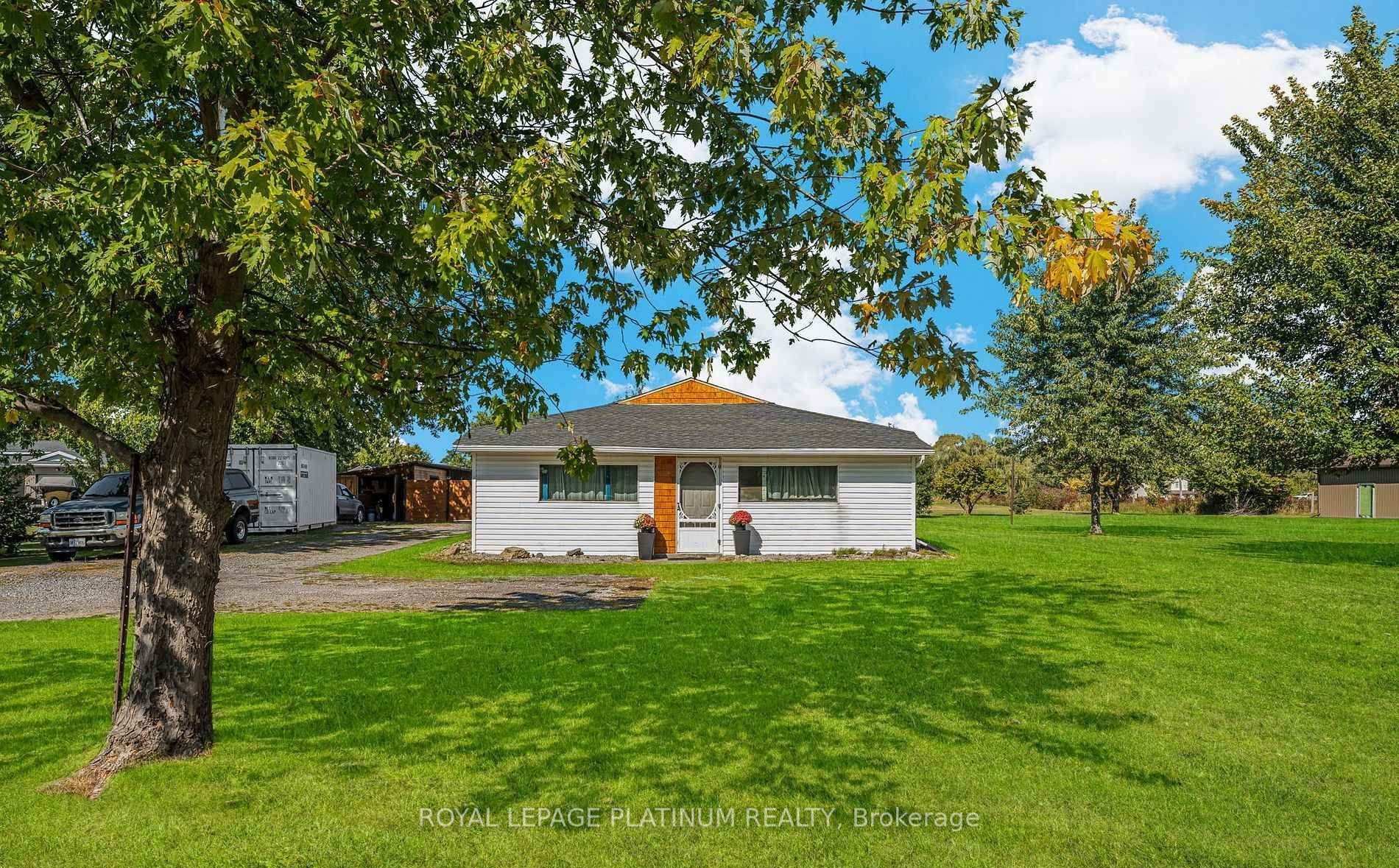 4546 Sherkston Road Port Colborne Ontario Canada Sale residential Karolina Mangat Royal Lepage Platinum Realty Brokerage