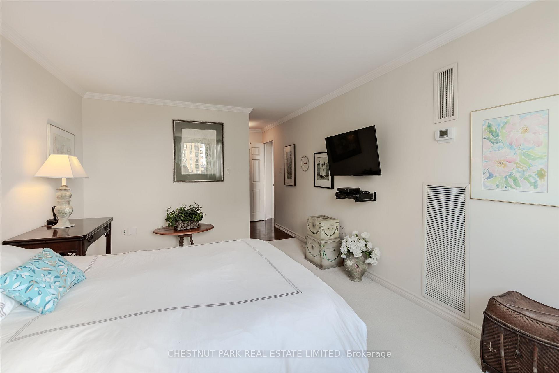 2 Bedroom Apartment/Flat's Image 24