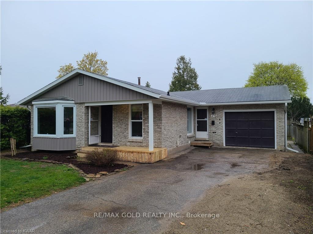 75 Pepperwood Crescent Kitchener Ontario Canada Sale residential Asher Ullah RE/MAX Gold Realty Inc., Brokerage *