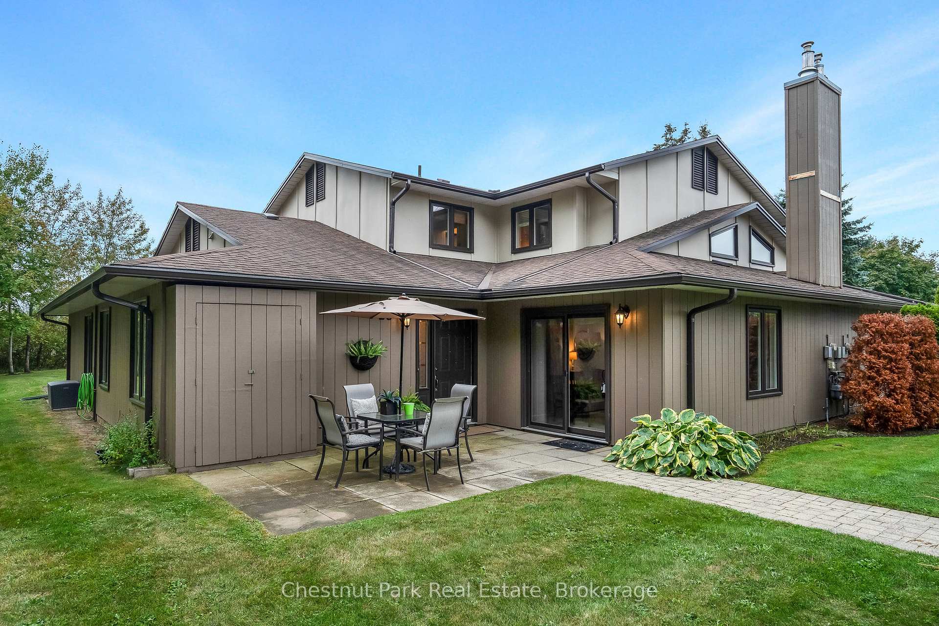 29 Trafalgar Road Collingwood Ontario Canada Sale residential   Georgian Bay Group | Chestnut Park Real Estate Ltd. Brokerage